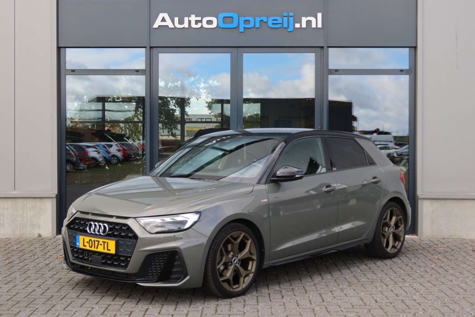 Audi A1 nuo 379 €/ mėn Benzinas 2021m. Hečbekas Mechaninė