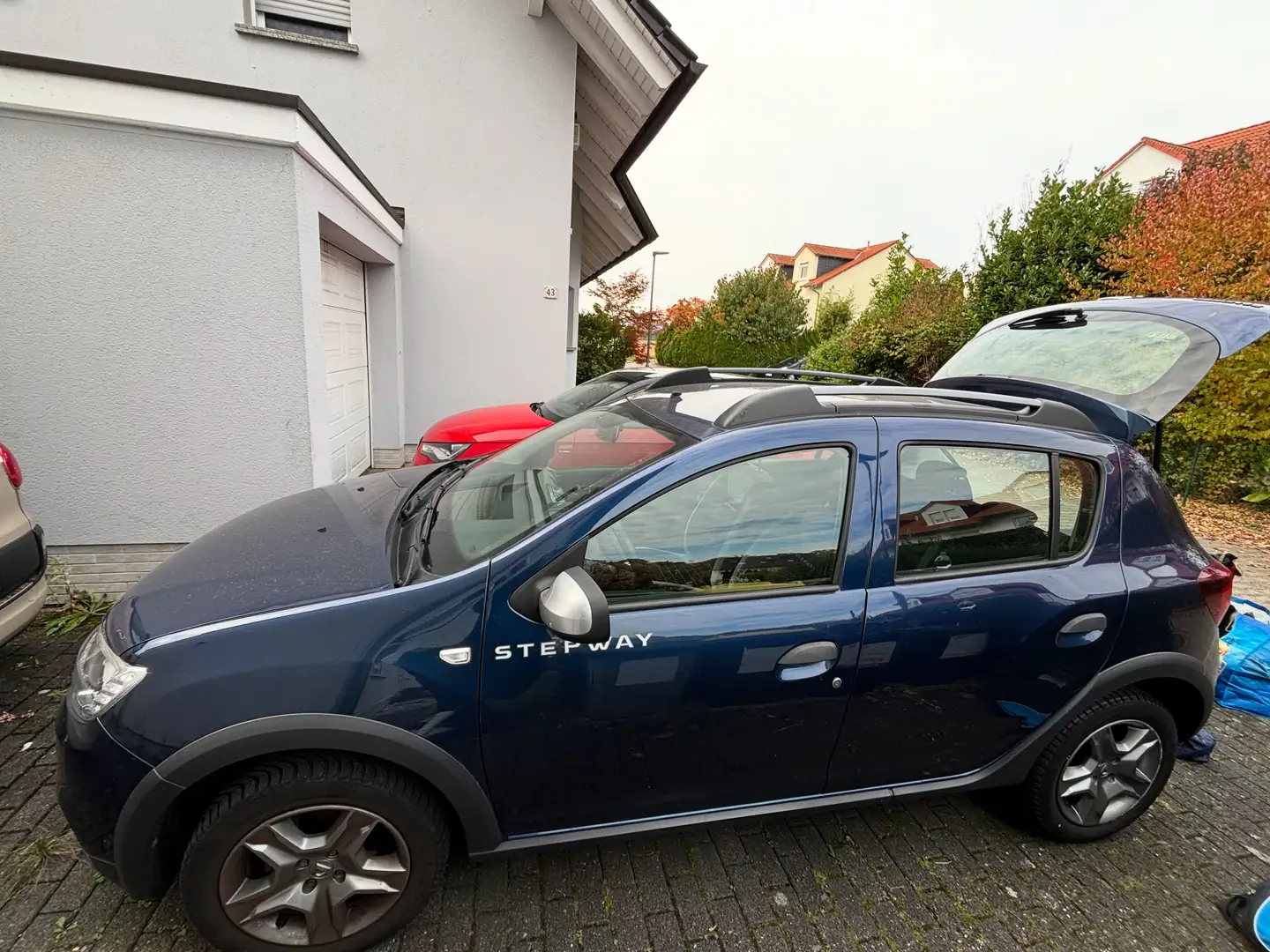 Dacia Sandero Dacia Sandero Stepway SD ACZ-00162 05EV Blau - 1