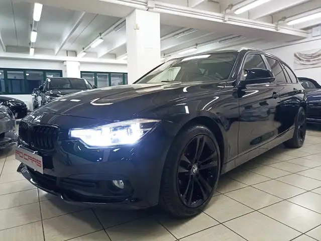 BMW 318 d Touring LED-NAVI-18"-PDC-KEYLESS-CRUISE CONTROL