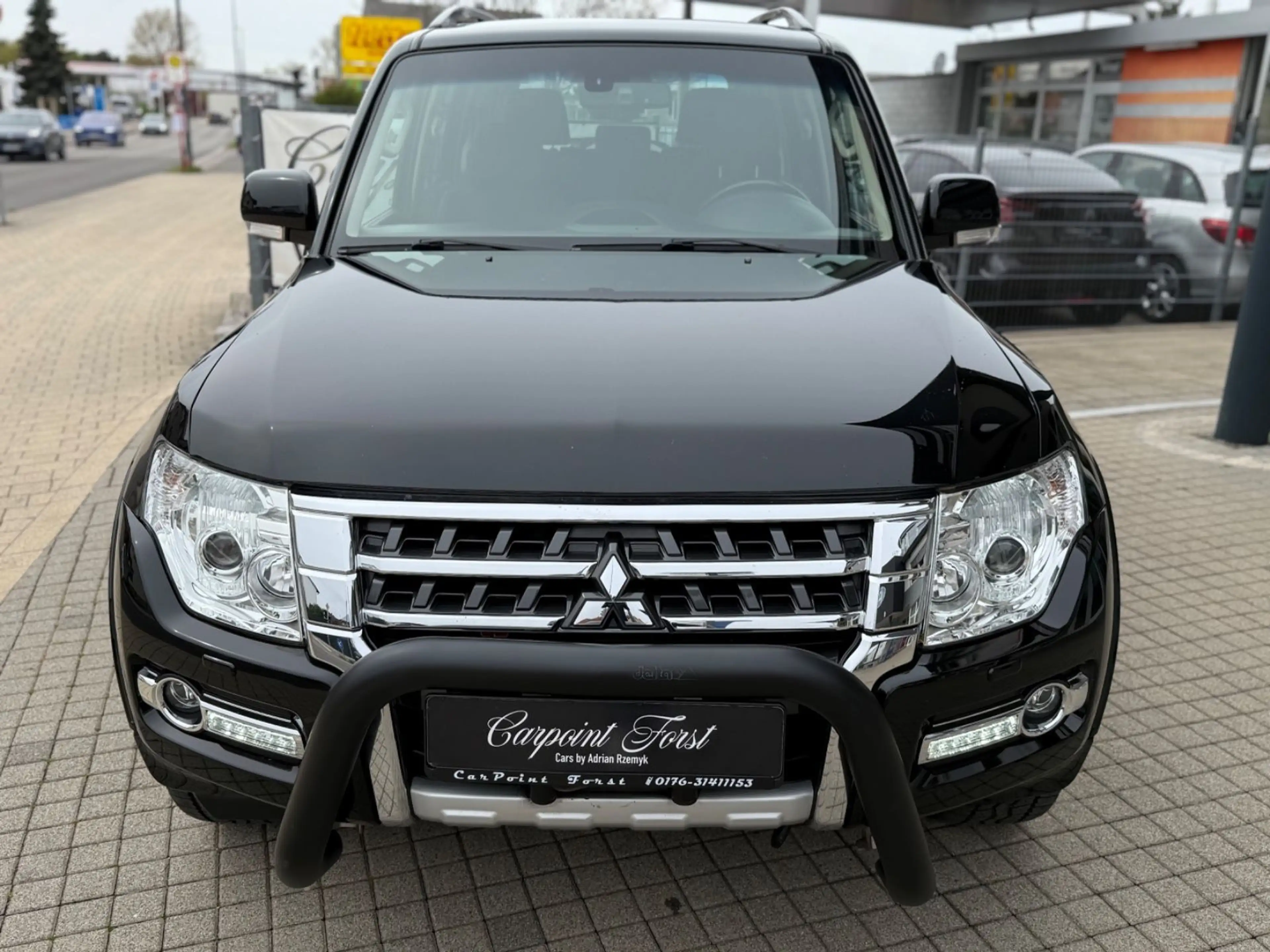 Mitsubishi Pajero 3.2 DI-D Edition 100,7Sitzer ,AHK,AUT.uvm — photo 4