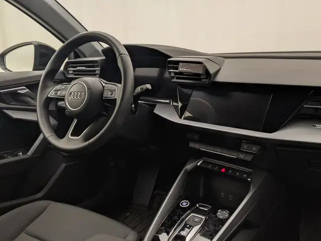 Audi A3 view 6