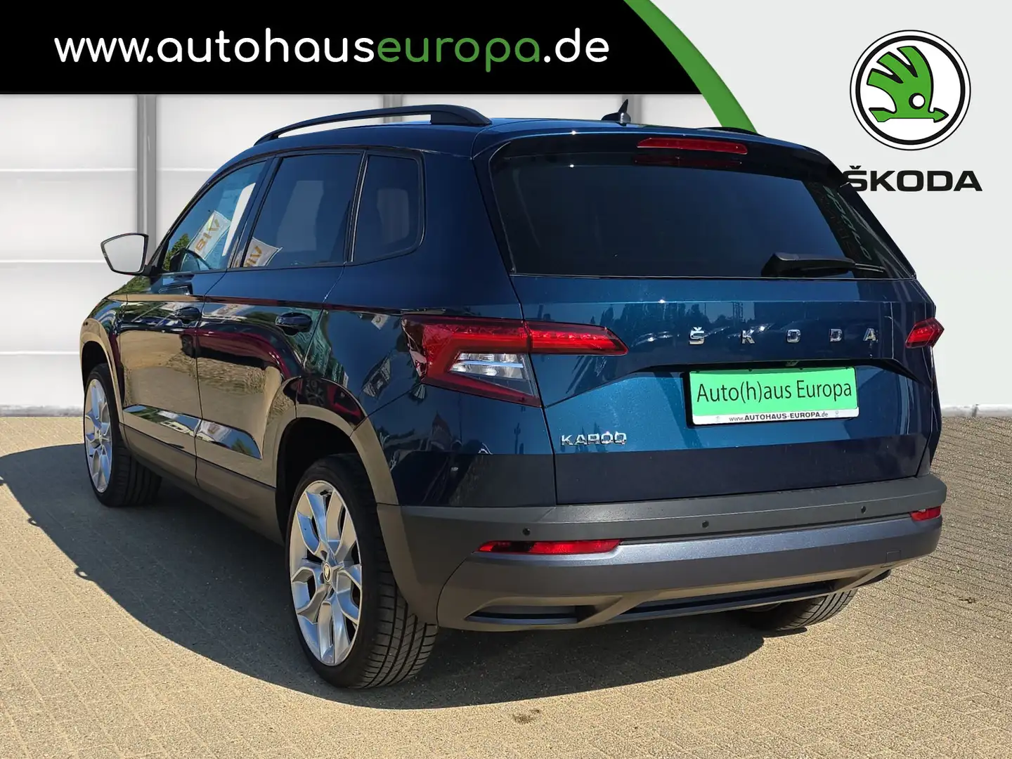 Skoda Karoq 1.5 TSI DSG Style ACC KlimaA Navi Kam eKlappe SHZ Blau - 2
