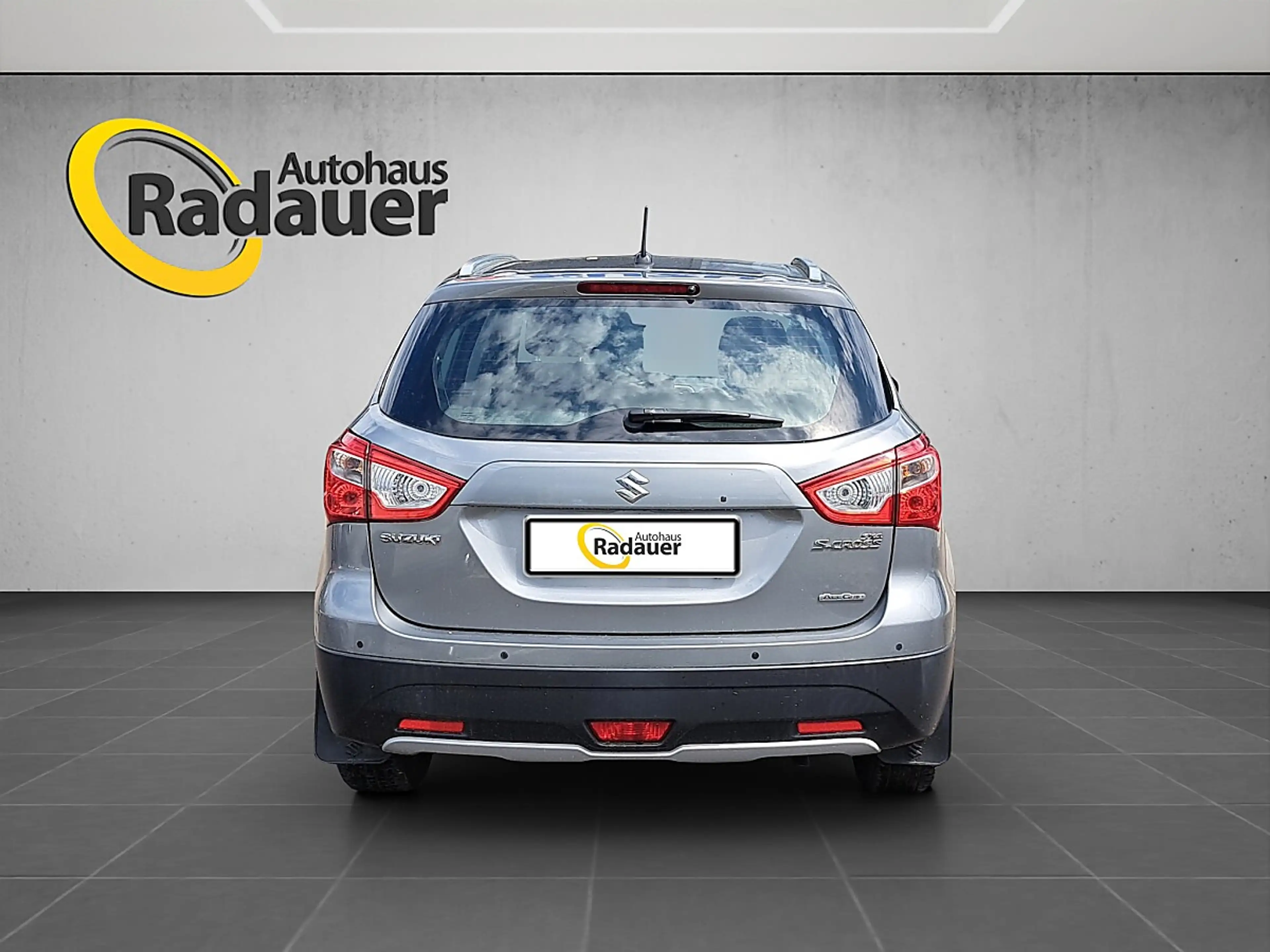 Suzuki SX4 S-Cross 1,6 Allgrip shine — photo 4
