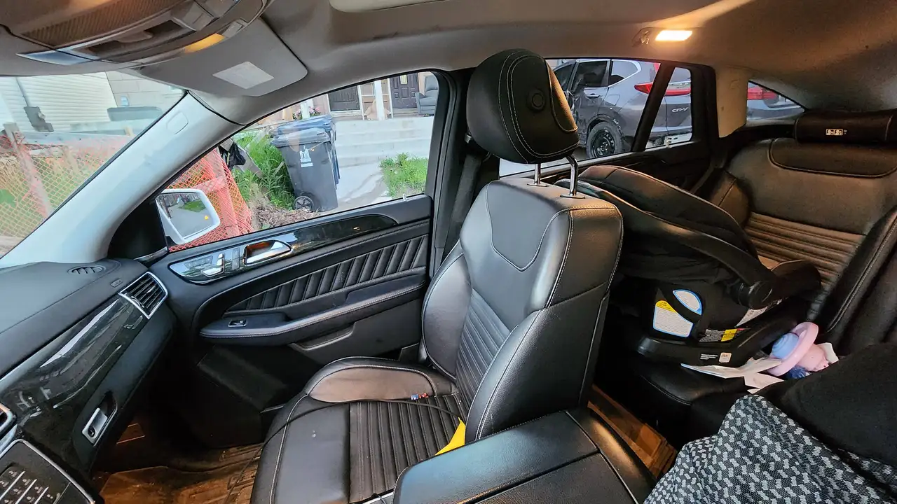 Mercedes-Benz GLE снимка Mercedes-Benz GLE