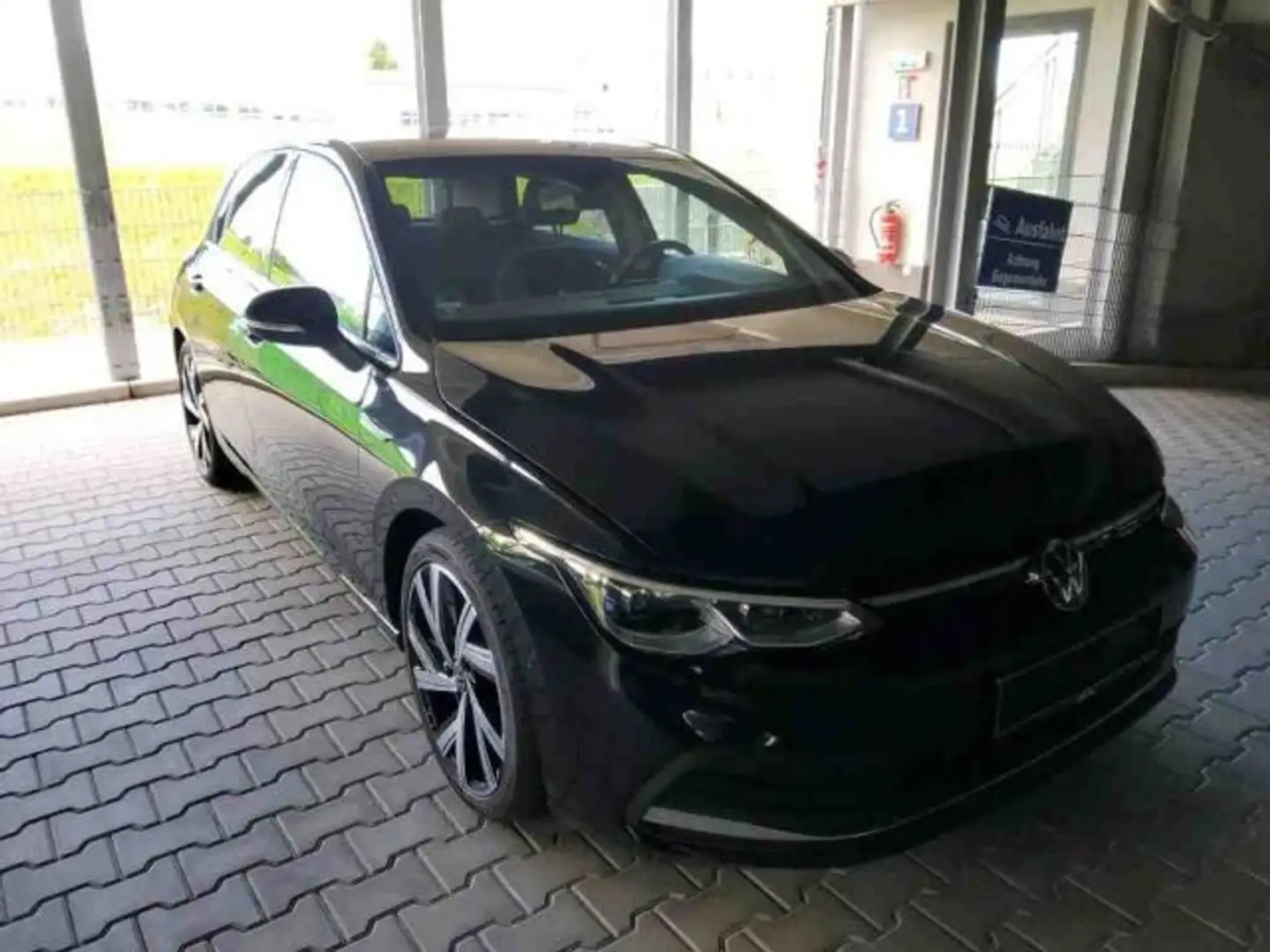Volkswagen Golf 2.0 TDI DSG STYLE LM18 AHK KAMERA NAVI PARK Schwarz - 2