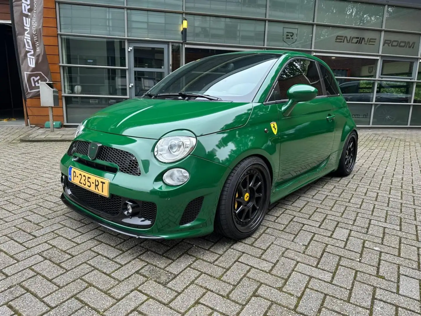 Fiat 500 Fiat 500 Abarth 695 Tributo Ferrari Verde - 1