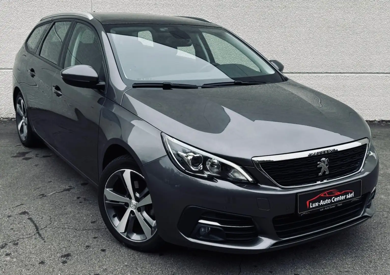 Peugeot 308 308 SW 1.5 diesel Grau - 1