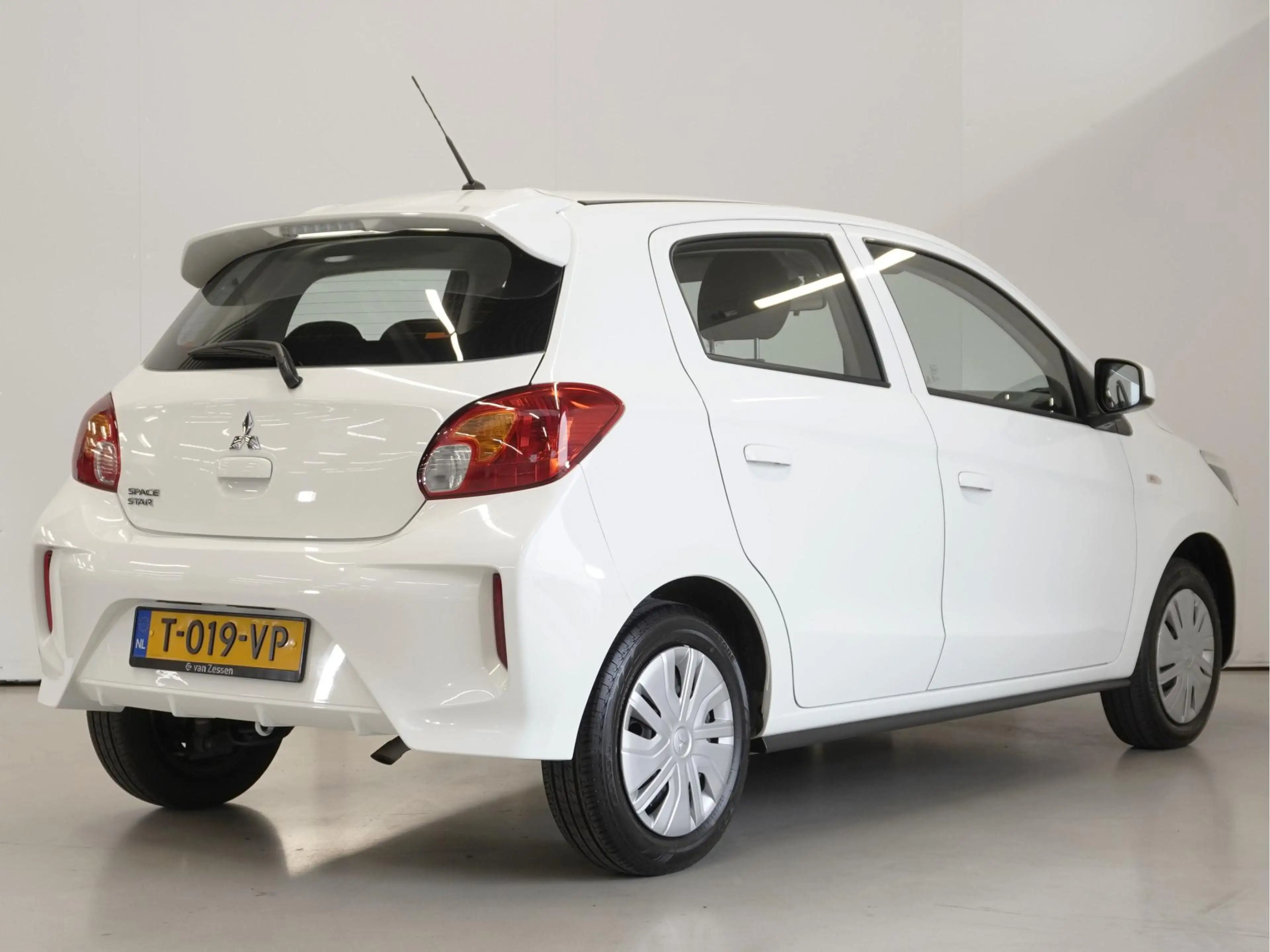 Mitsubishi Space Star 1.2 Connect+ | Android Auto / Apple Carplay | Gara — photo 7