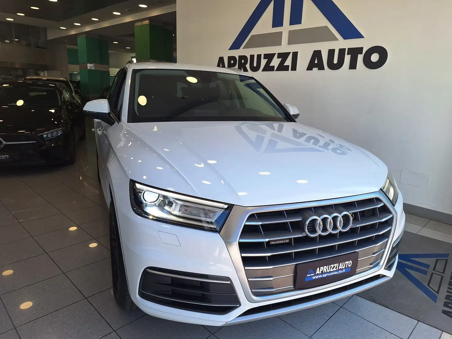 Audi Q5 35 2.0 tdi Business quattro 163cv s-tronic NAVI Blanc - 2