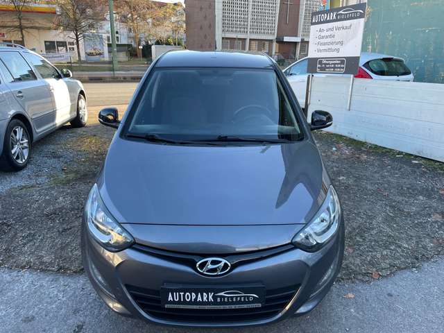 Hyundai i20 i20 1.2 GO! / Klima / Tempomat /lück.Scheckheft
