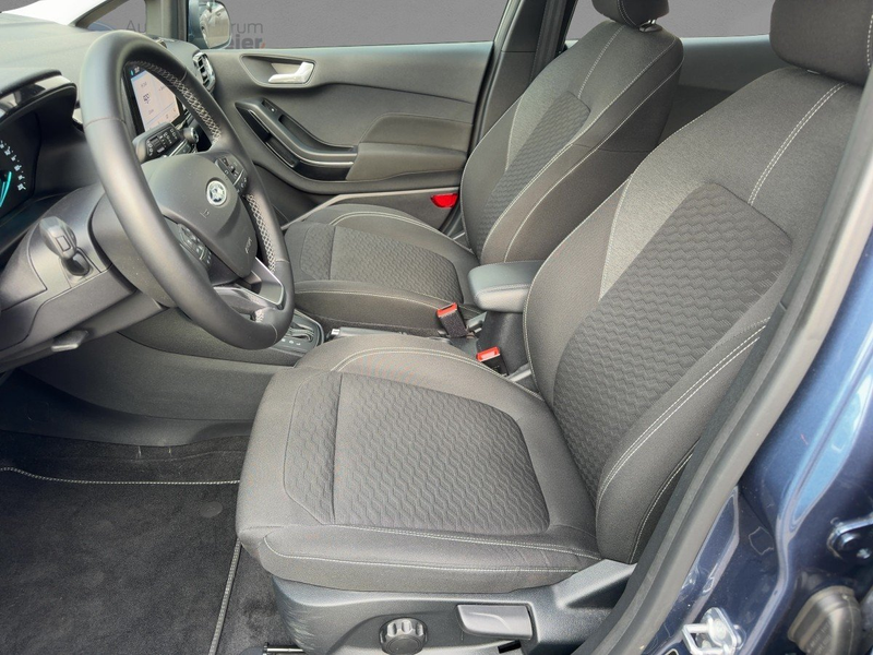 Ford Fiesta Titanium 5tg NaviApp Voll-LED PDC SHZ LHZ — photo 11