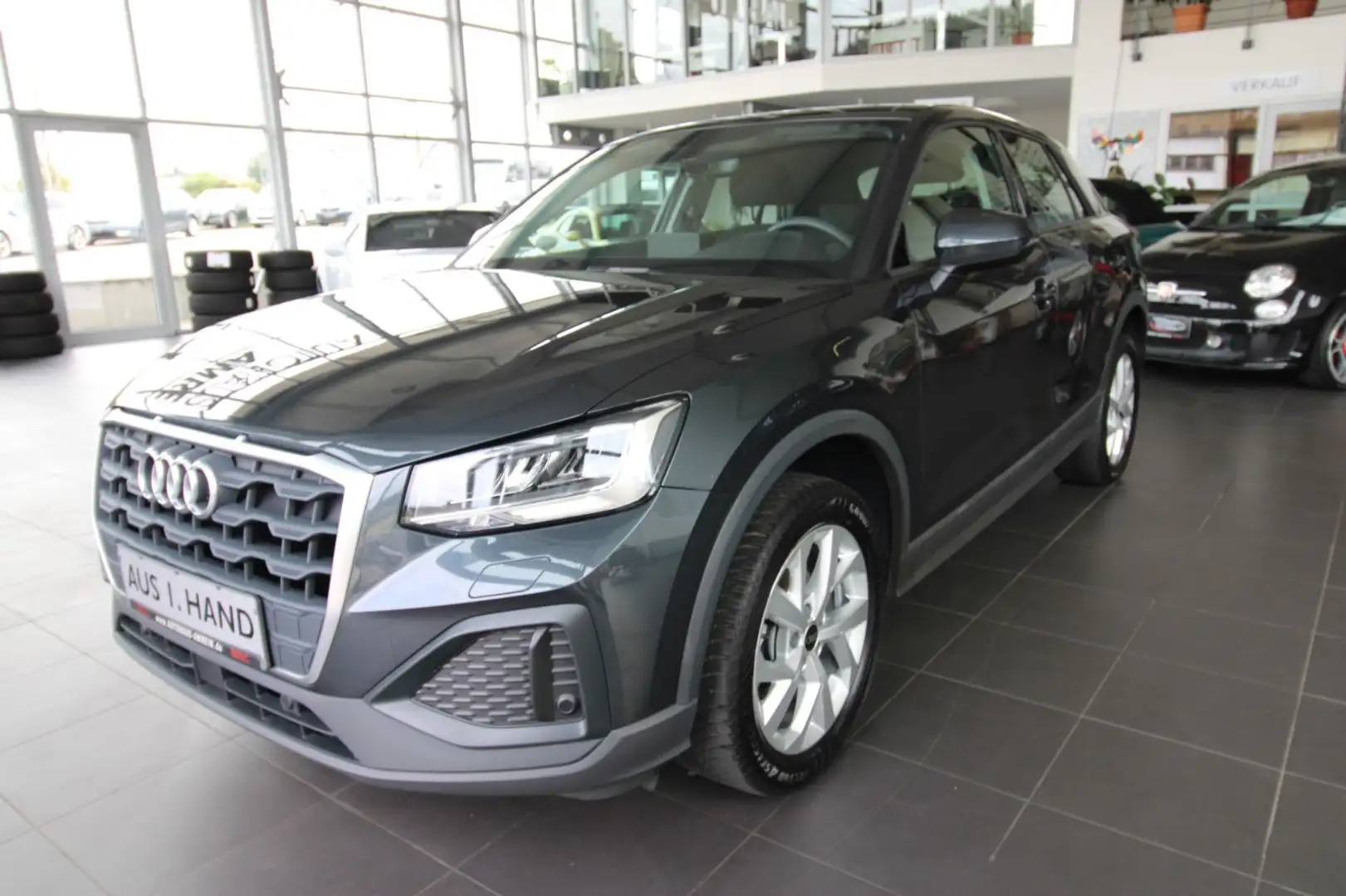 Audi Q2 30 TFSI/1.Hand/LED/PDC/Alu/Start-Stop/ Gris - 1