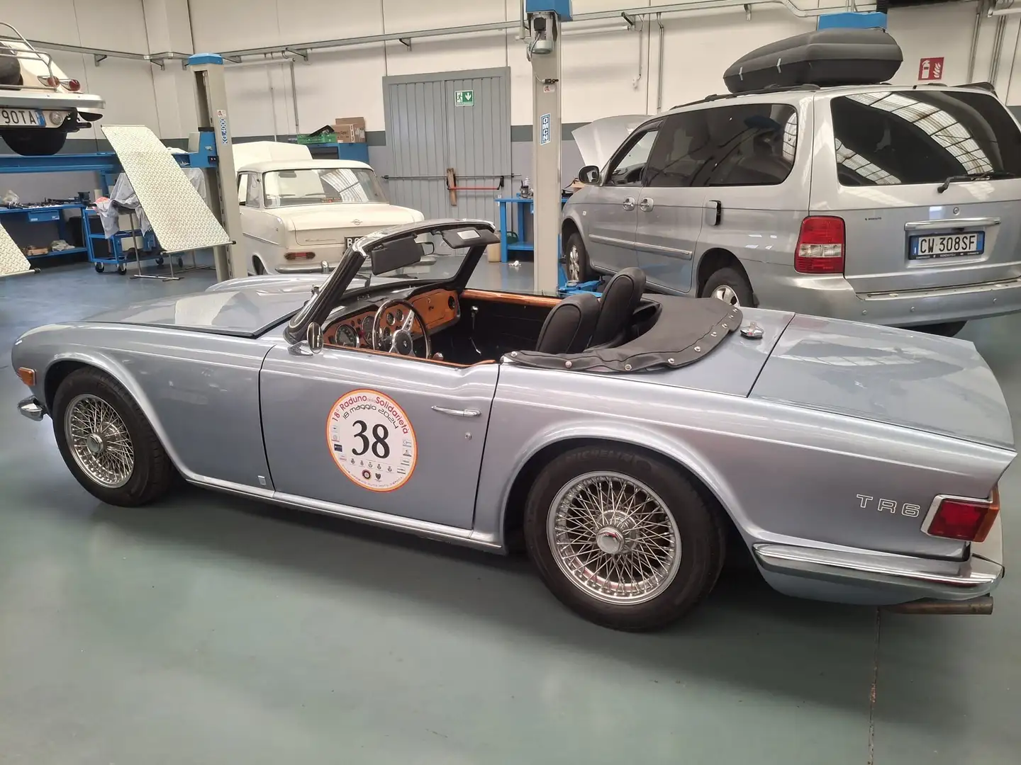 Triumph TR6 - 1