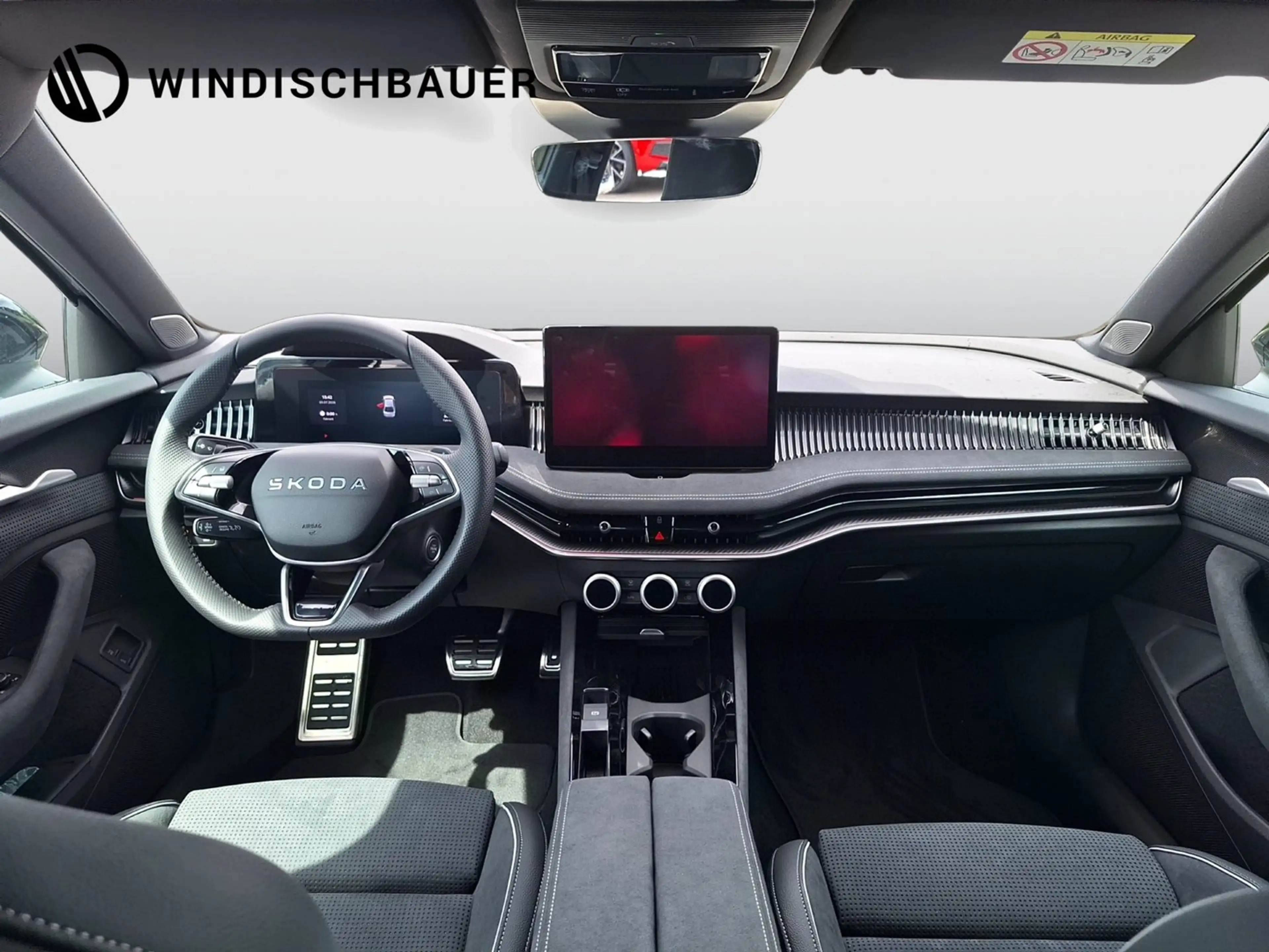 Skoda Superb Sportline iV TSI DSG — photo 10