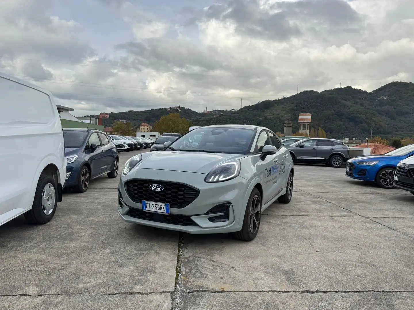 Ford Puma 1.0 ecoboost h ST-Line s Grigio - 2