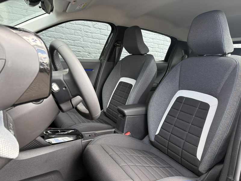 Citroen C3 Hybrid 110 pk Plus VOORRAADVOORDEEL Apple Carplay — photo 11