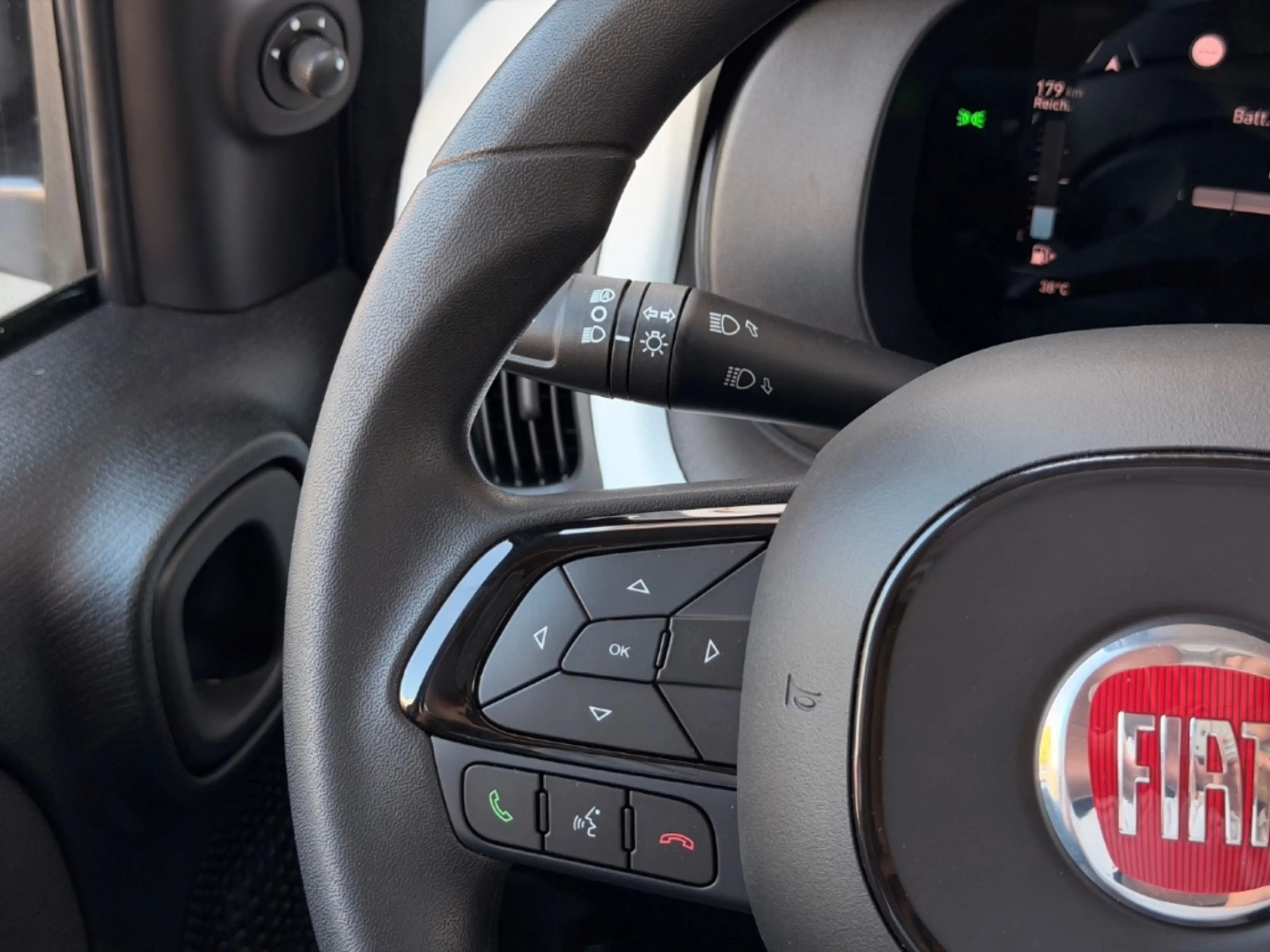 Fiat New Panda 1.0 GSE Hybrid Klima Touch. CarPlay — photo 8