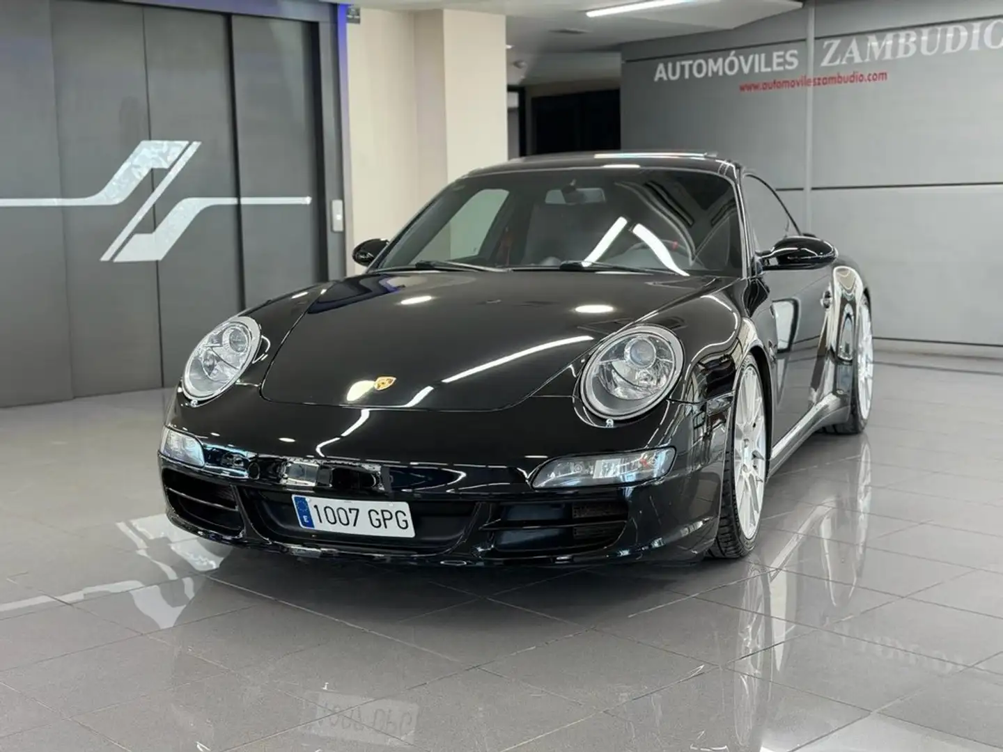 Porsche 997 Carrera 4 Coupé Negro - 1