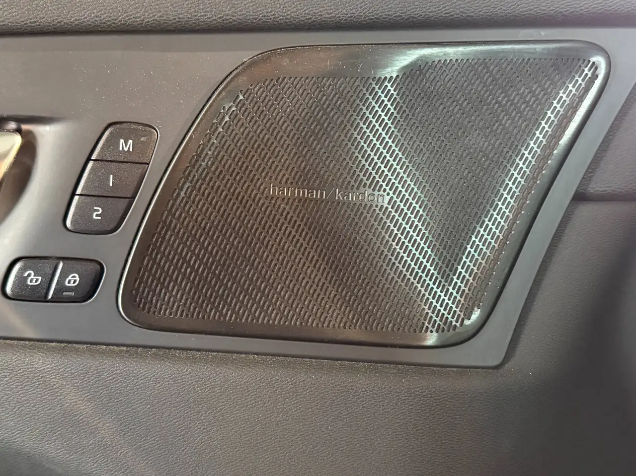 2021 Volvo XC60 R Design AWD Panorama-1.Besitz-leasingfähig, photograph 12