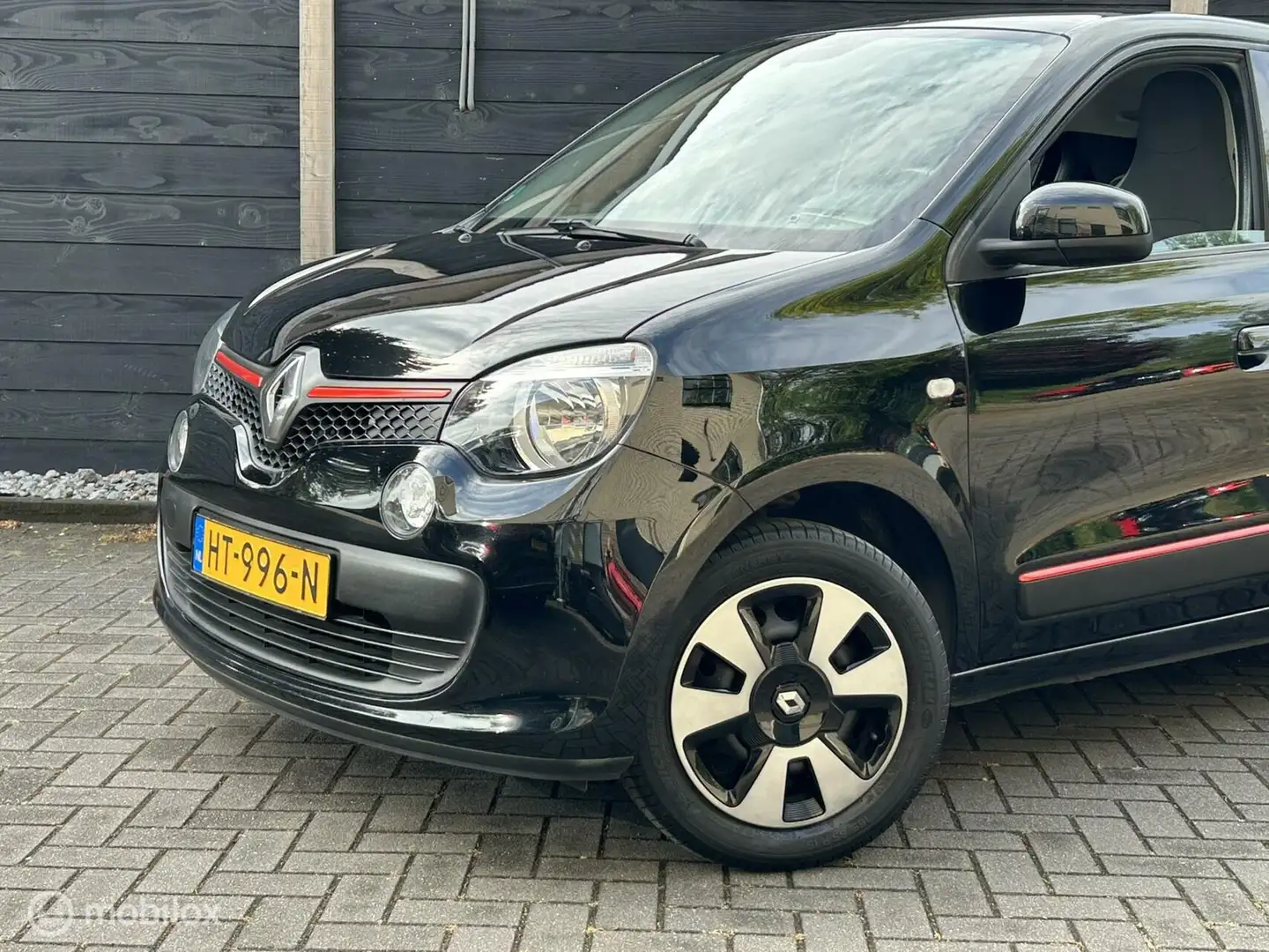 Renault Twingo 1.0 SCe Collection Airco / BT / cv afstand / elekt Zwart - 2