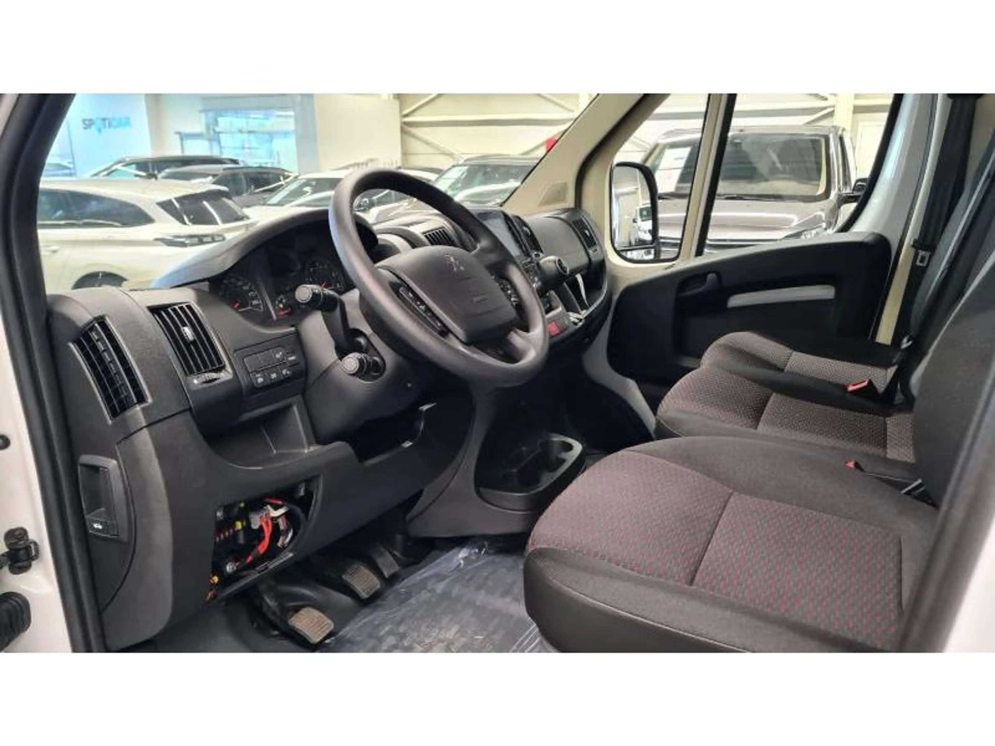 Peugeot Boxer KIPPER DUBBELE CABINE — photo 2