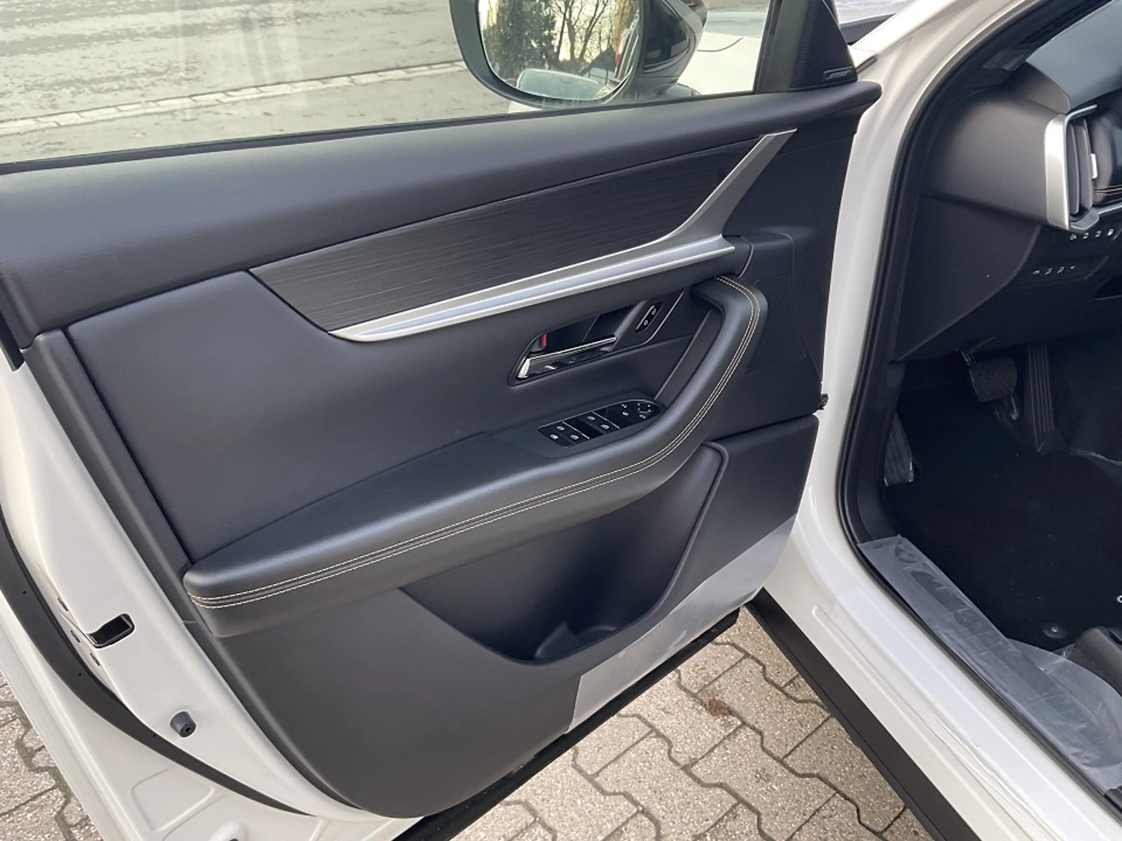 Mazda CX-80 2.5L e-SKYACTIV PHEV 241 kW (327 PS) Homura AWD Au — photo 8