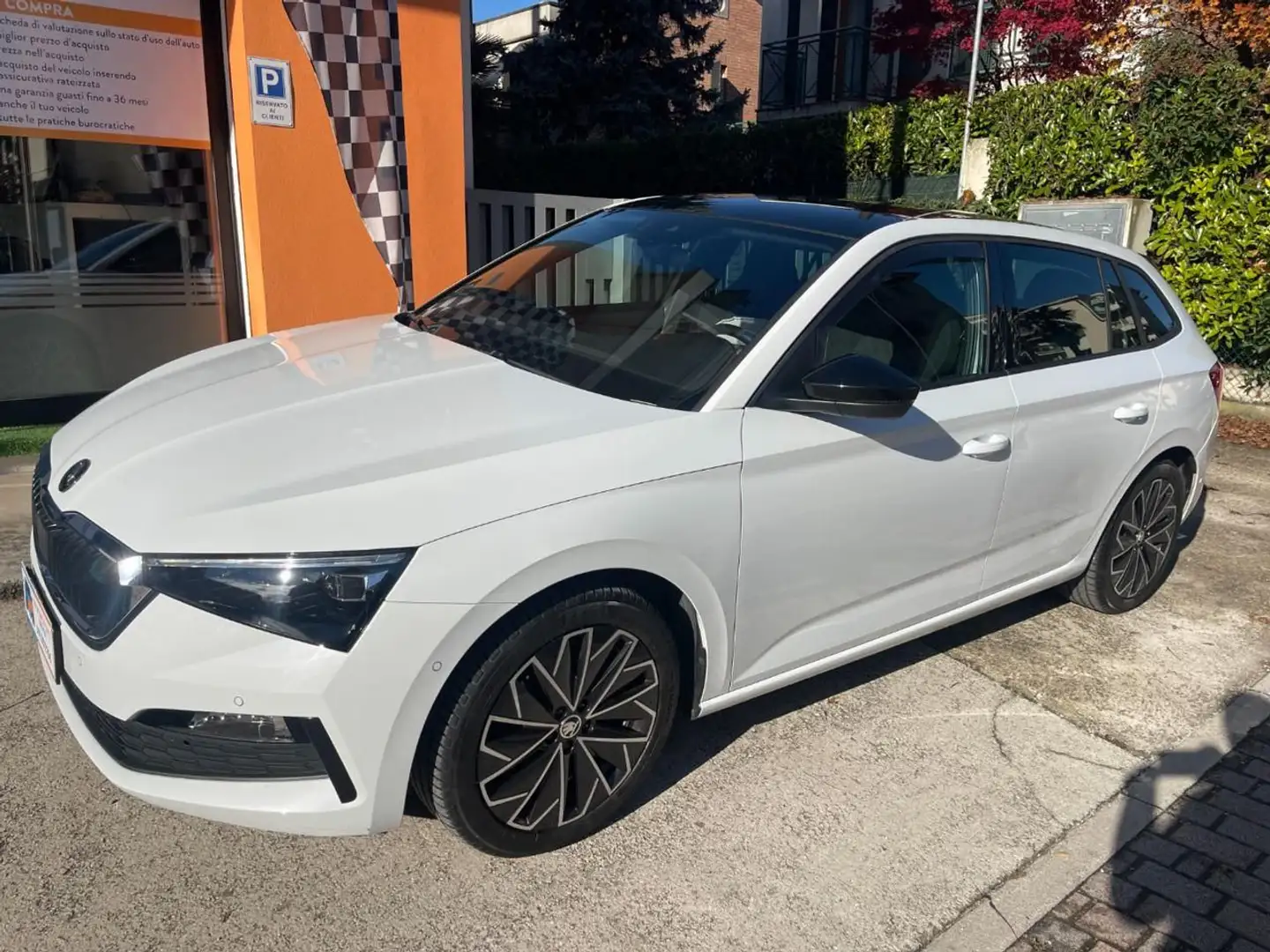 Skoda Scala 1.5 TSI ACT DSG Sport PROMMO Bianco - 1