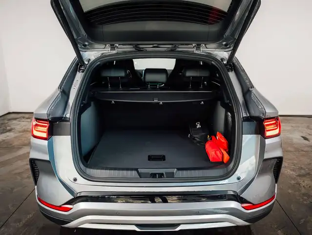 Byd Seal view 7