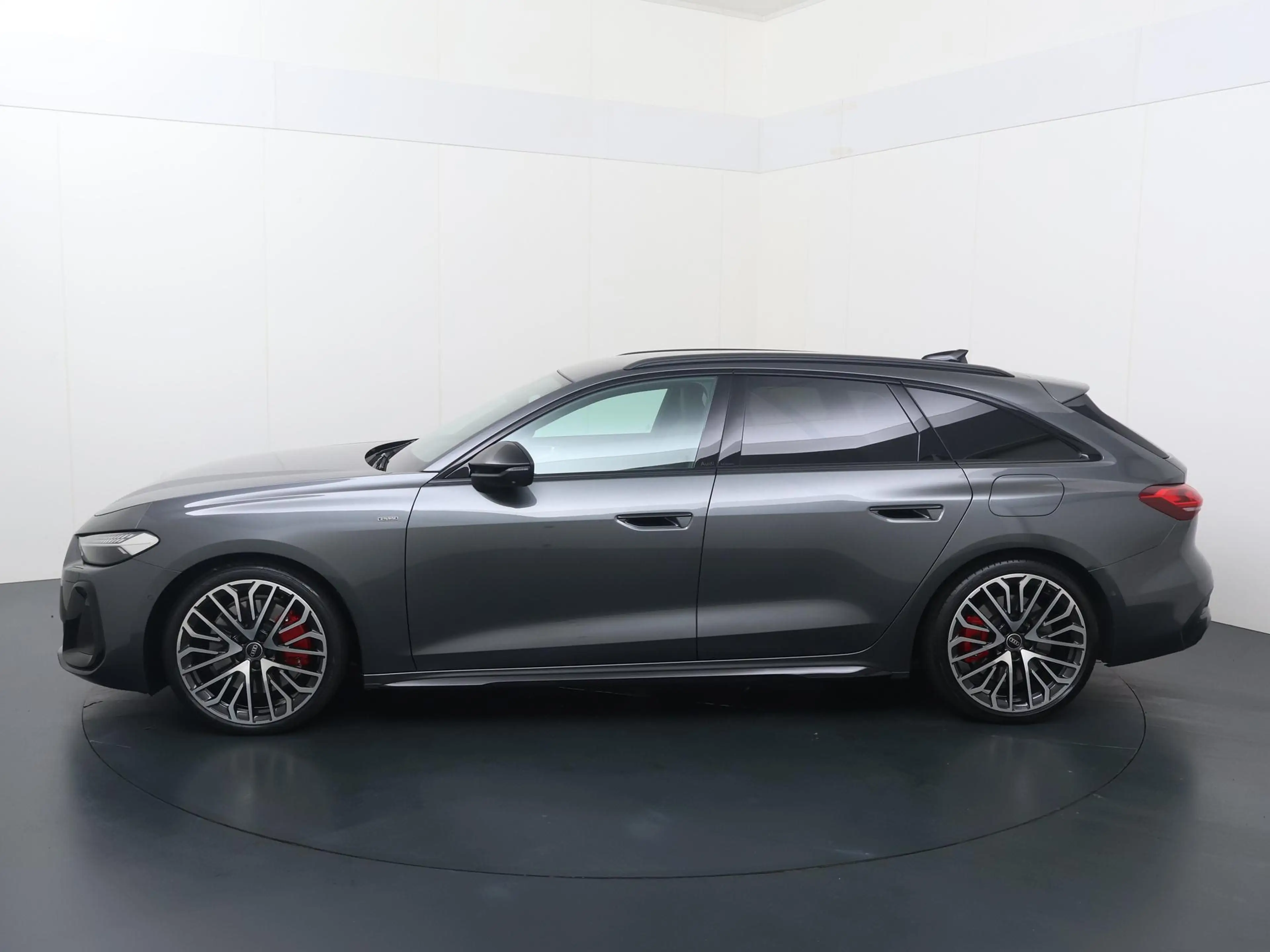 Audi A5 Avant 2.0 e-hybrid quattro S edition Competition | — photo 2