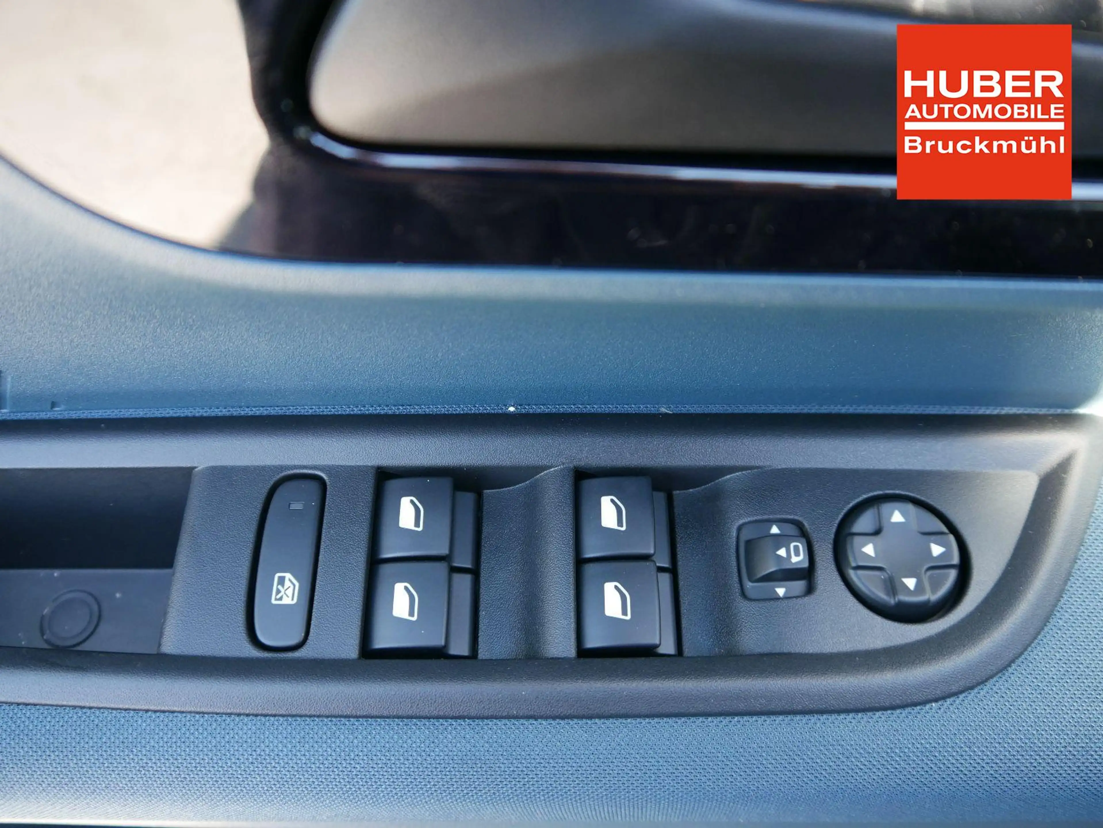 Fiat Grande Panda BUSINESS EDITION HYBRID 1.2*NAVI*PDC*KAMERA*LED... — photo 9