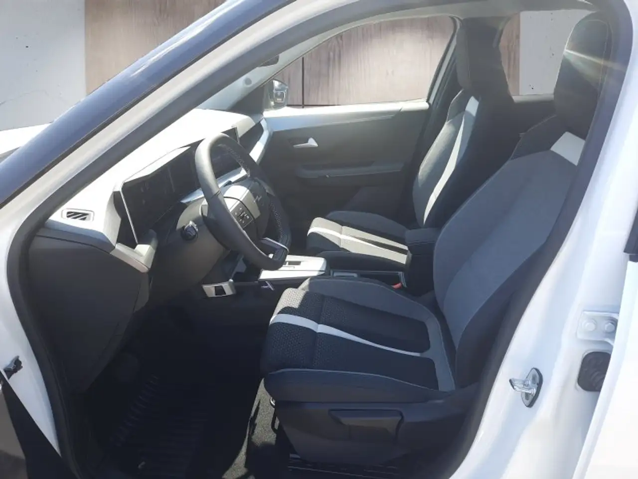Opel Frontera GS Hybrid 145PS 7-Sitzer/LED/Navi/Kamera/Winterp., миниатюра 9