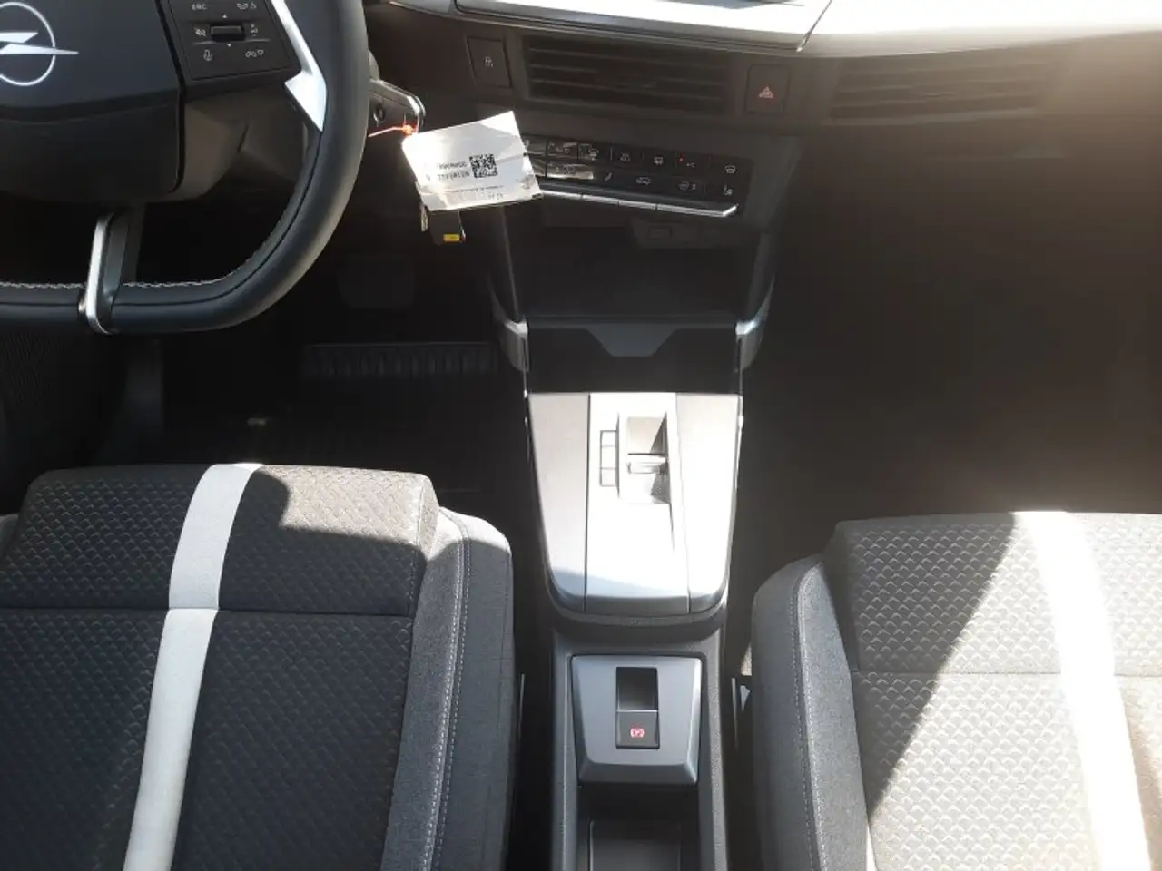 Opel Frontera GS Hybrid 145PS 7-Sitzer/LED/Navi/Kamera/Winterp., миниатюра 11