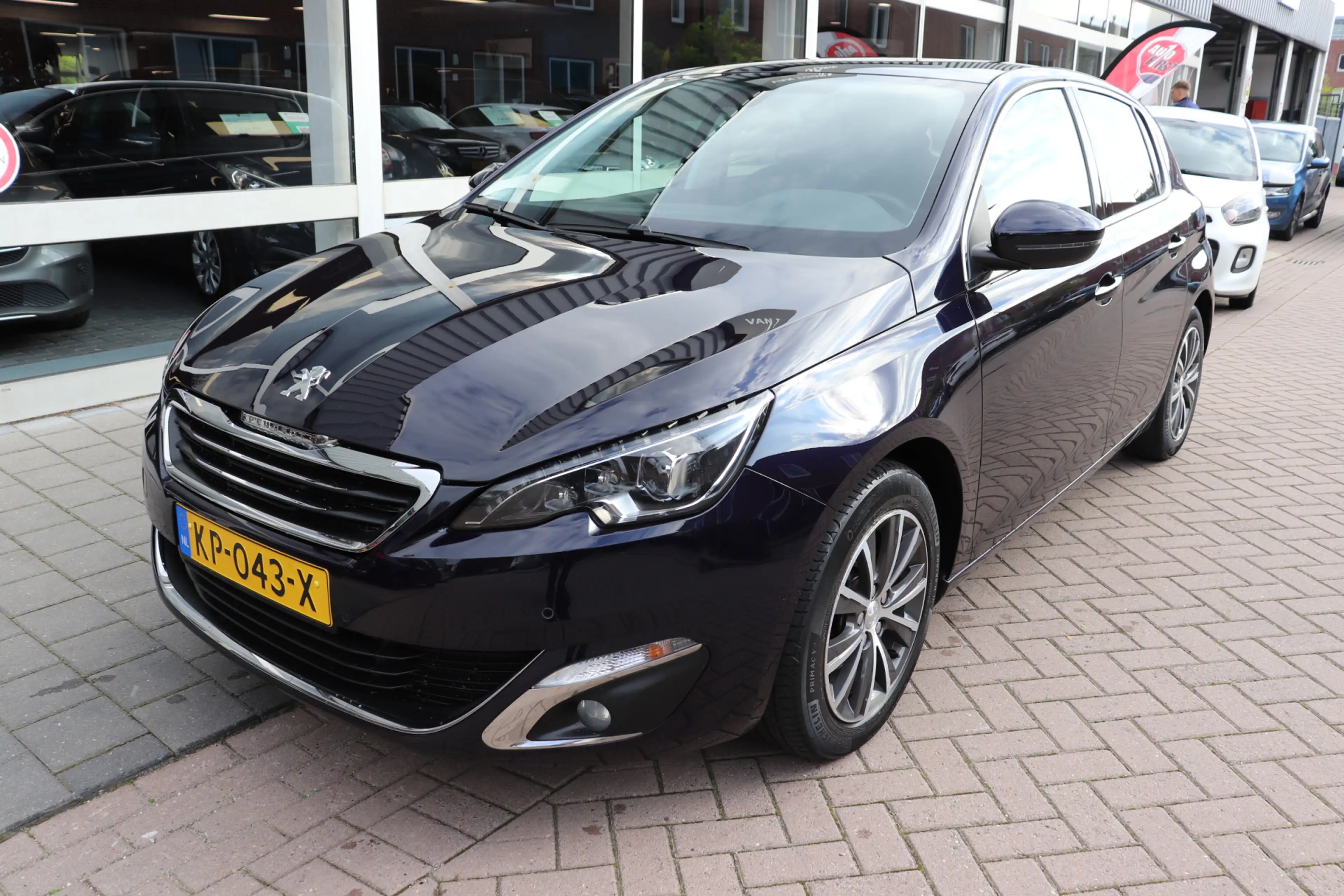 Peugeot 308 1.2 PureTech Allure. Eerste eigenaar, dealeronderh — photo 3