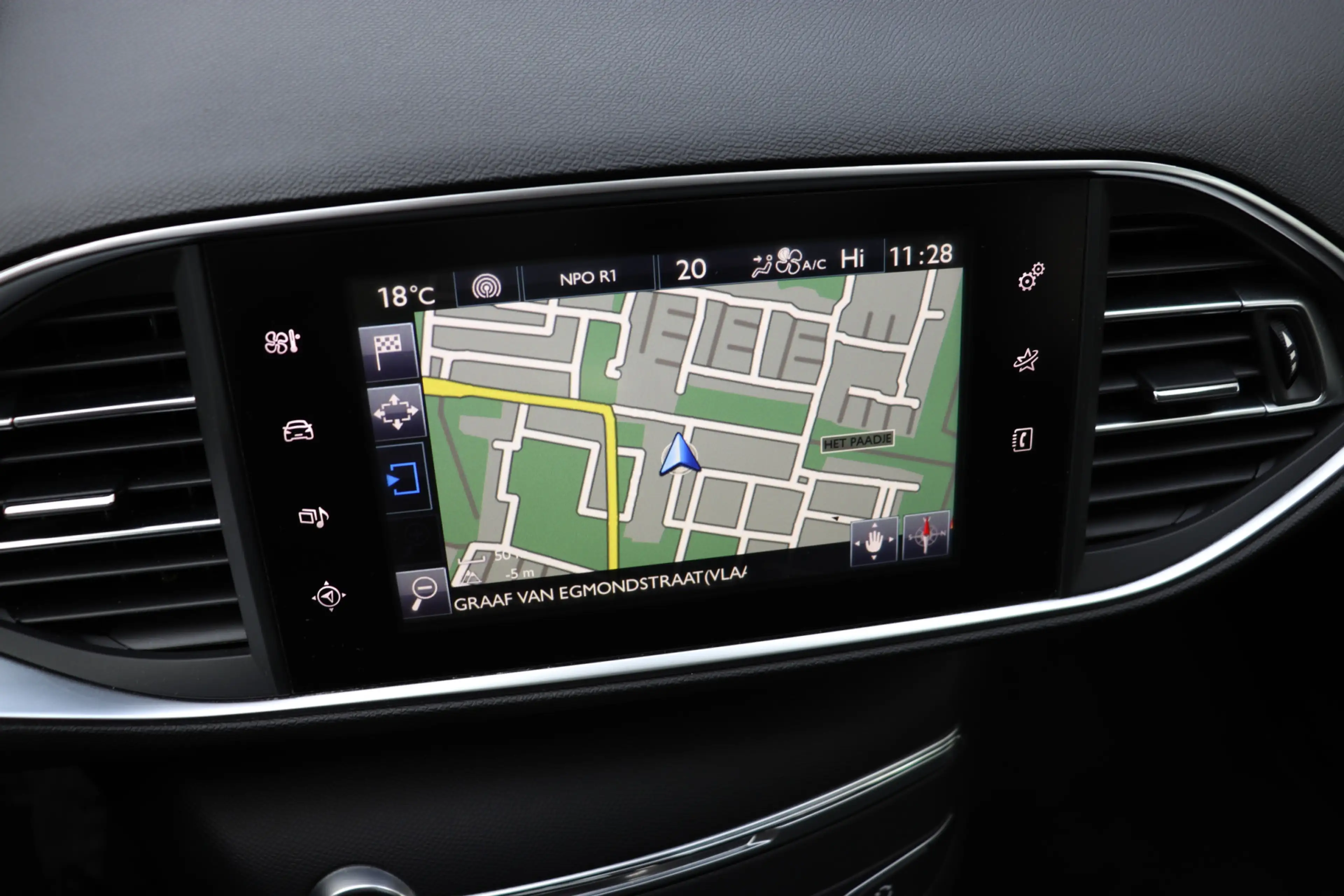 Peugeot 308 1.2 PureTech Allure. Eerste eigenaar, dealeronderh — photo 17