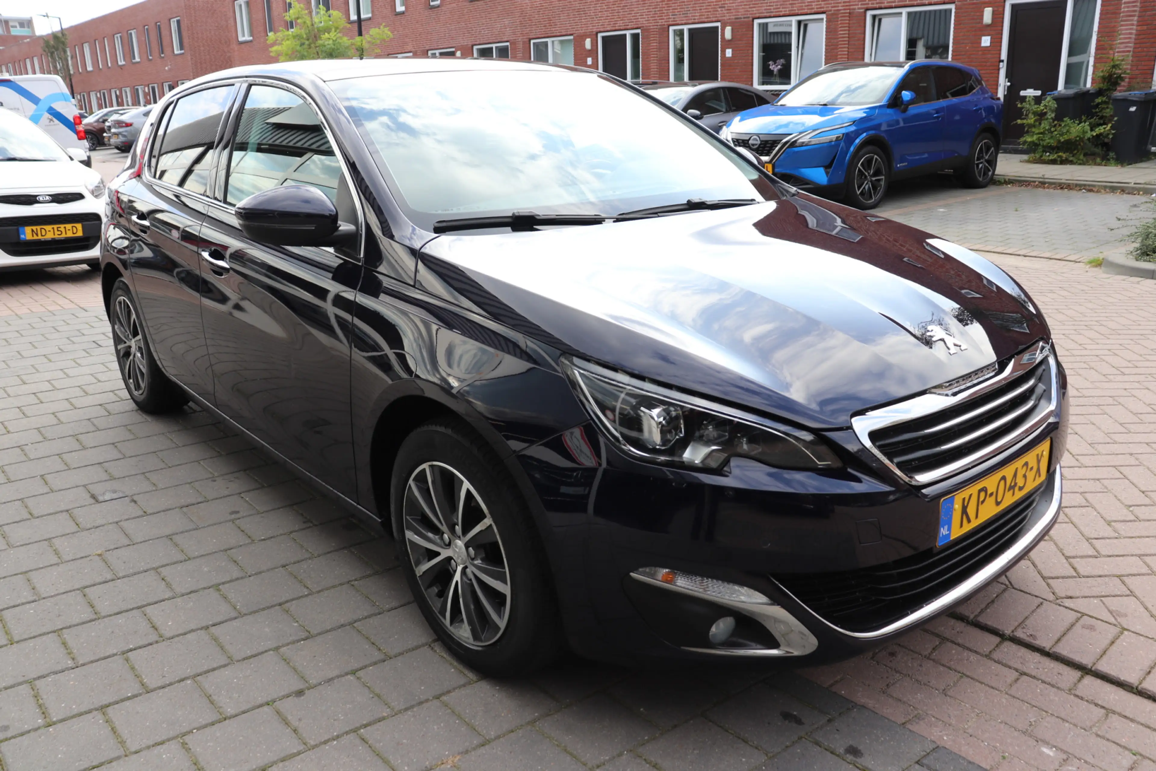 Peugeot 308 1.2 PureTech Allure. Eerste eigenaar, dealeronderh — photo 5