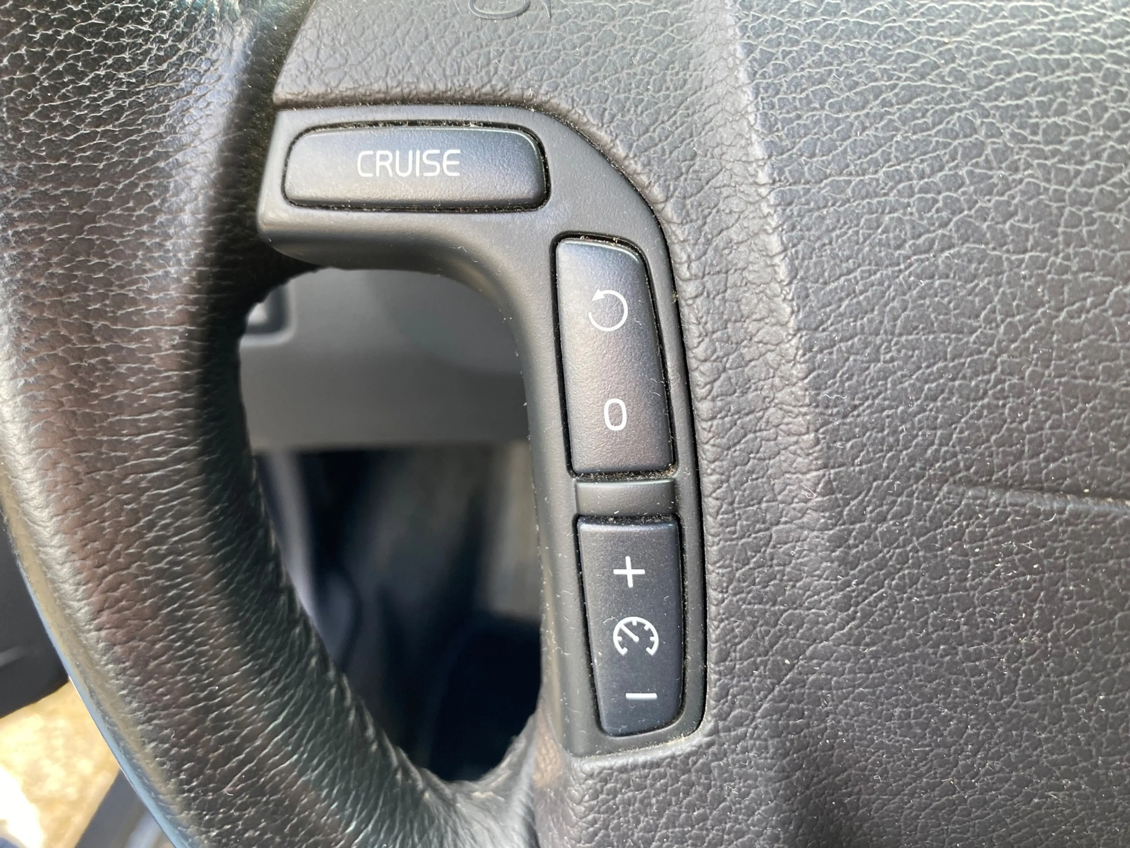 Volvo V70 2.4 Edition Classic 170PK Youngtimer — photo 14