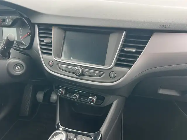 Opel Crossland X view 13