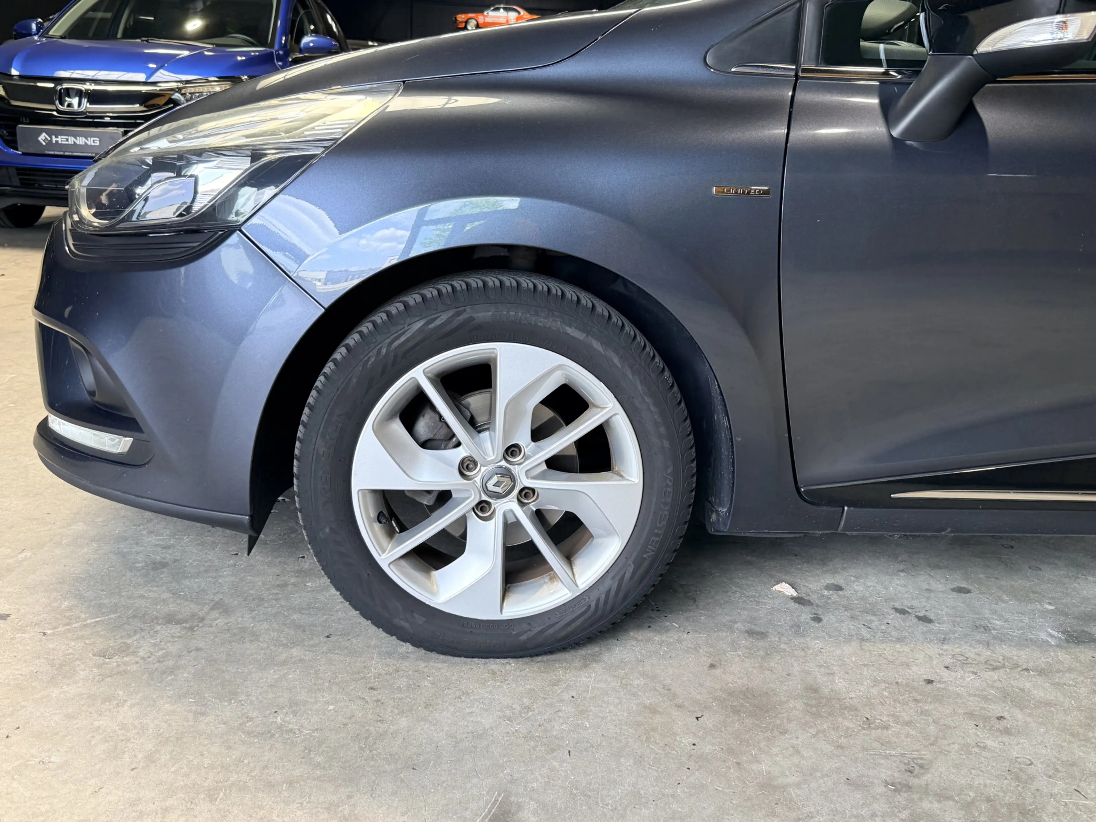 Renault Clio Estate 0.9 TCe Limited Cruise control. Navi. NAP — photo 4