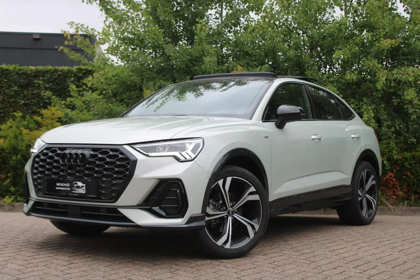 Audi Q3 Sportback 35 TFSI |3x S-Line|Panoramadak | Dodehoe Grijs - 1