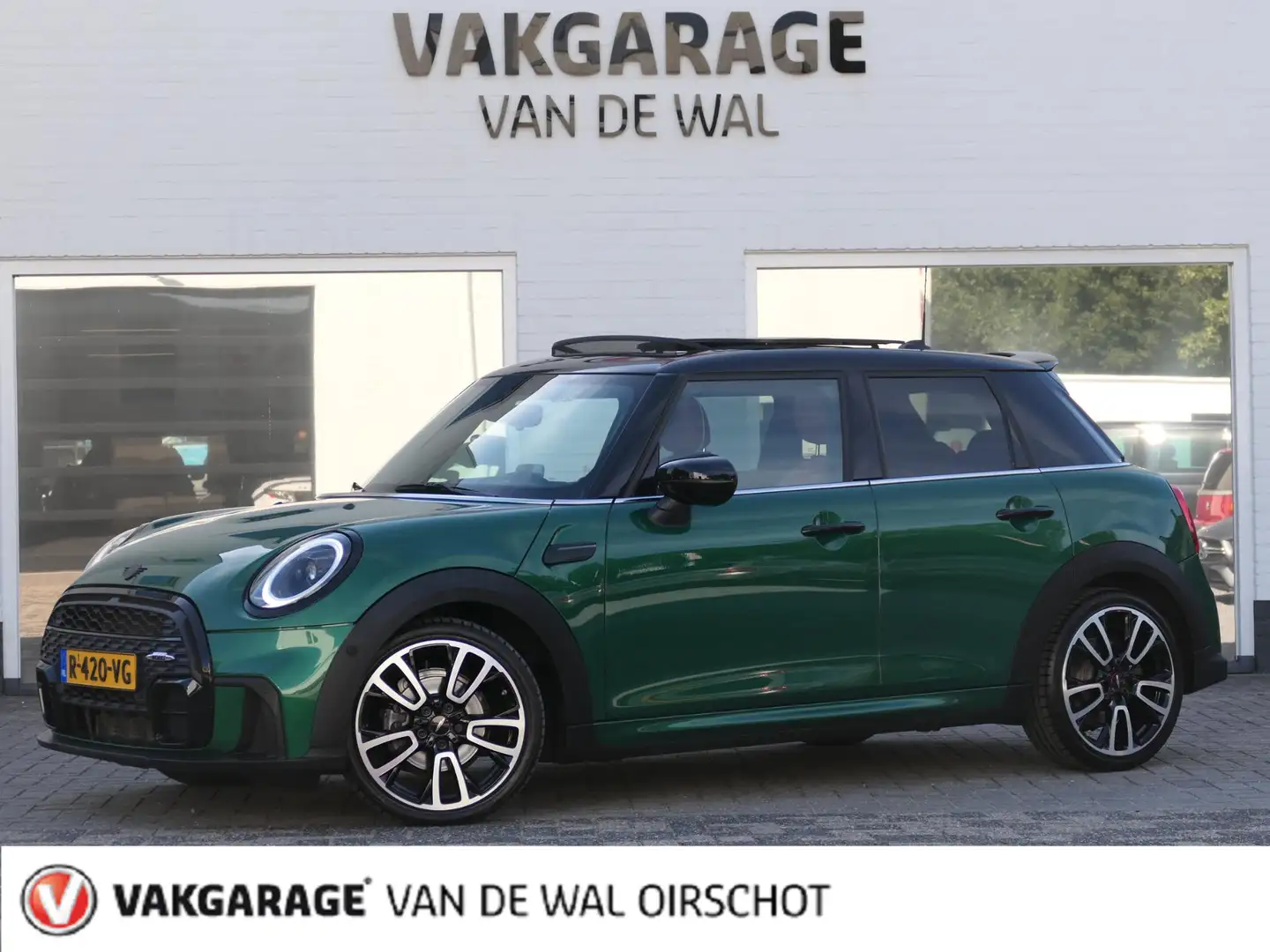 MINI John Cooper Works Mini 1.5 Cooper | Panoramadak | Head-up display | Vert - 1