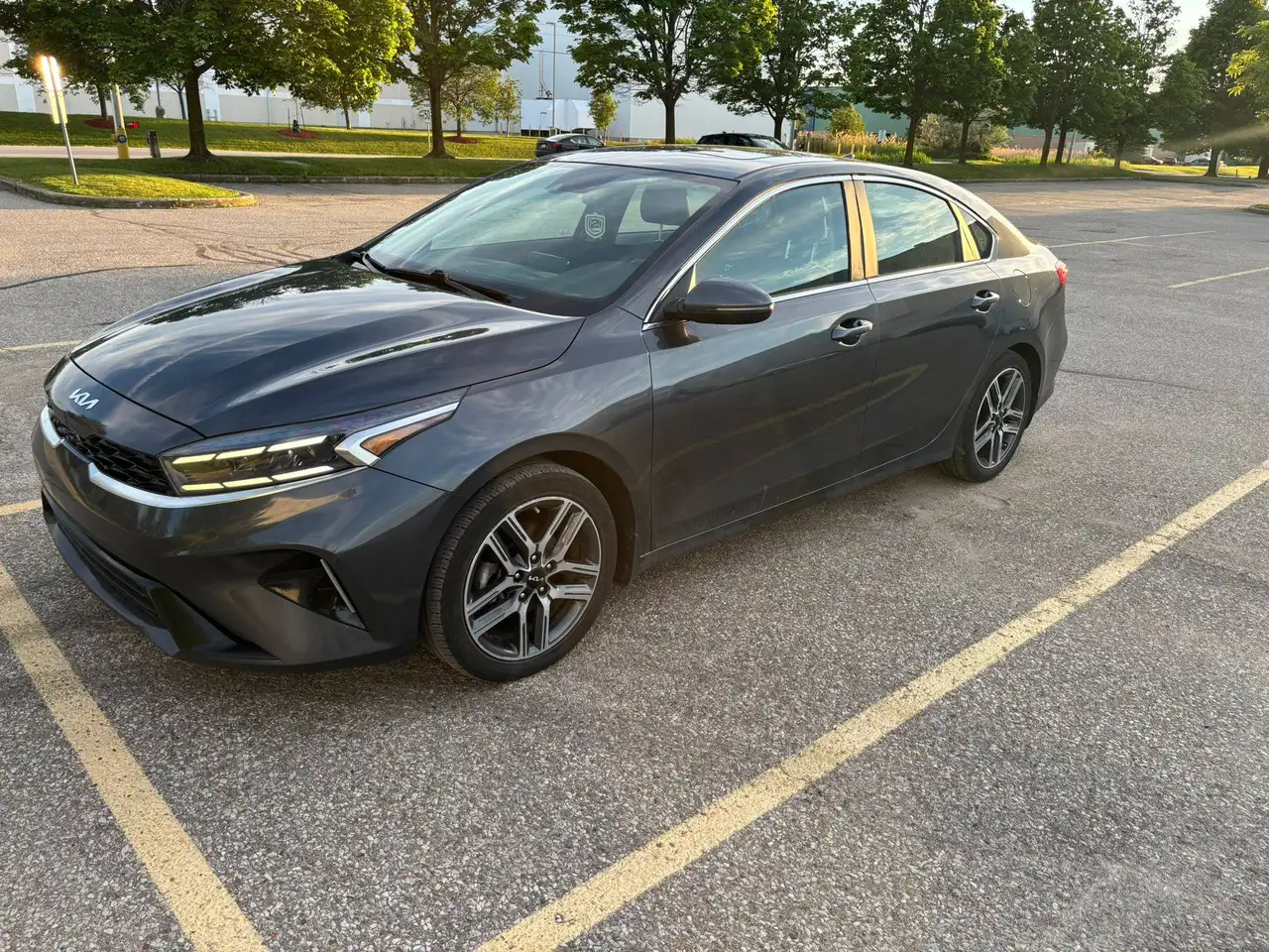 Kia Forte снимка Kia Forte