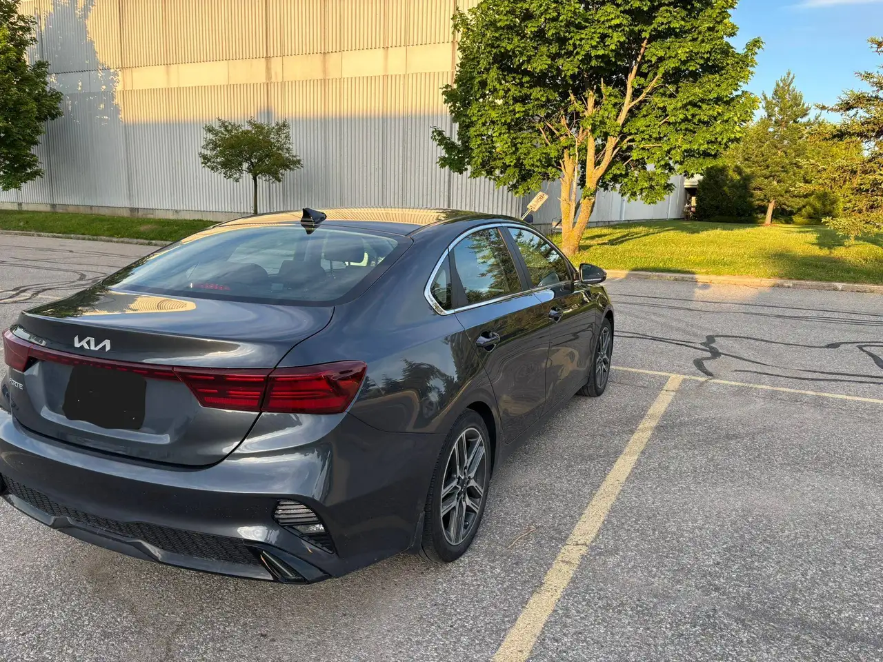 Kia Forte снимка Kia Forte