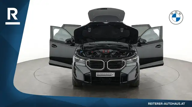 BMW XM view 8