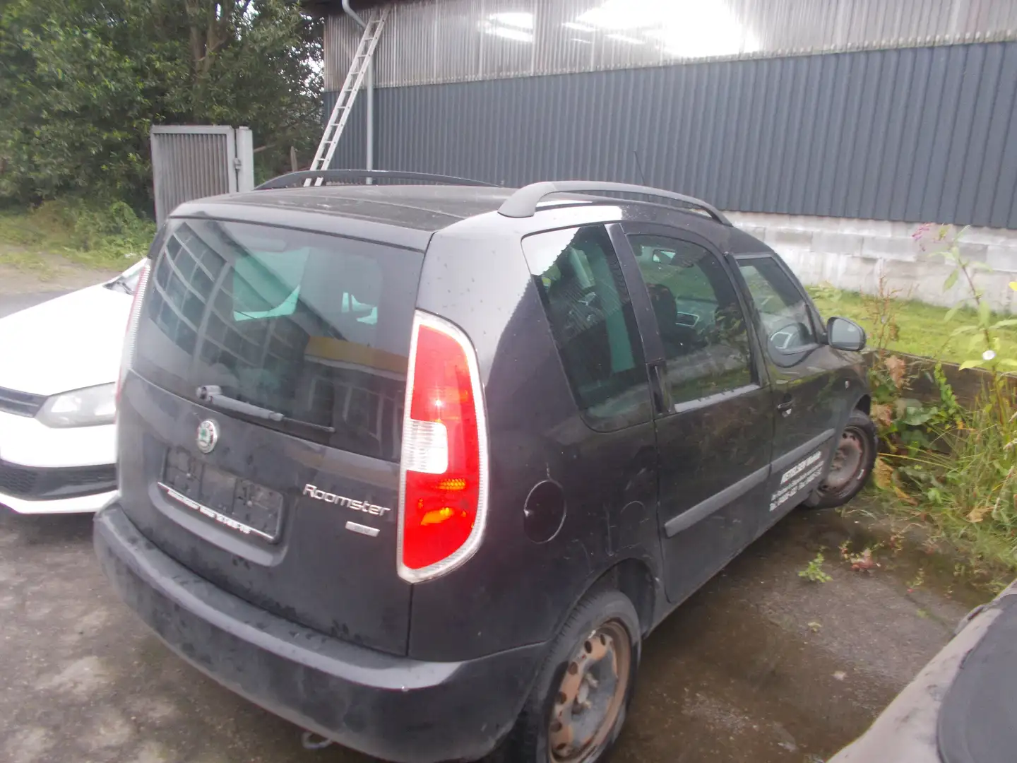 Skoda Roomster Style Siyah - 1