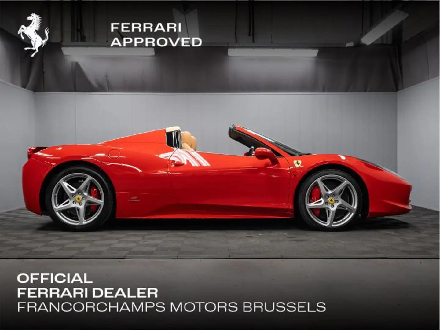 Ferrari 458 Spider - Delivery Mileage Rosso - 2