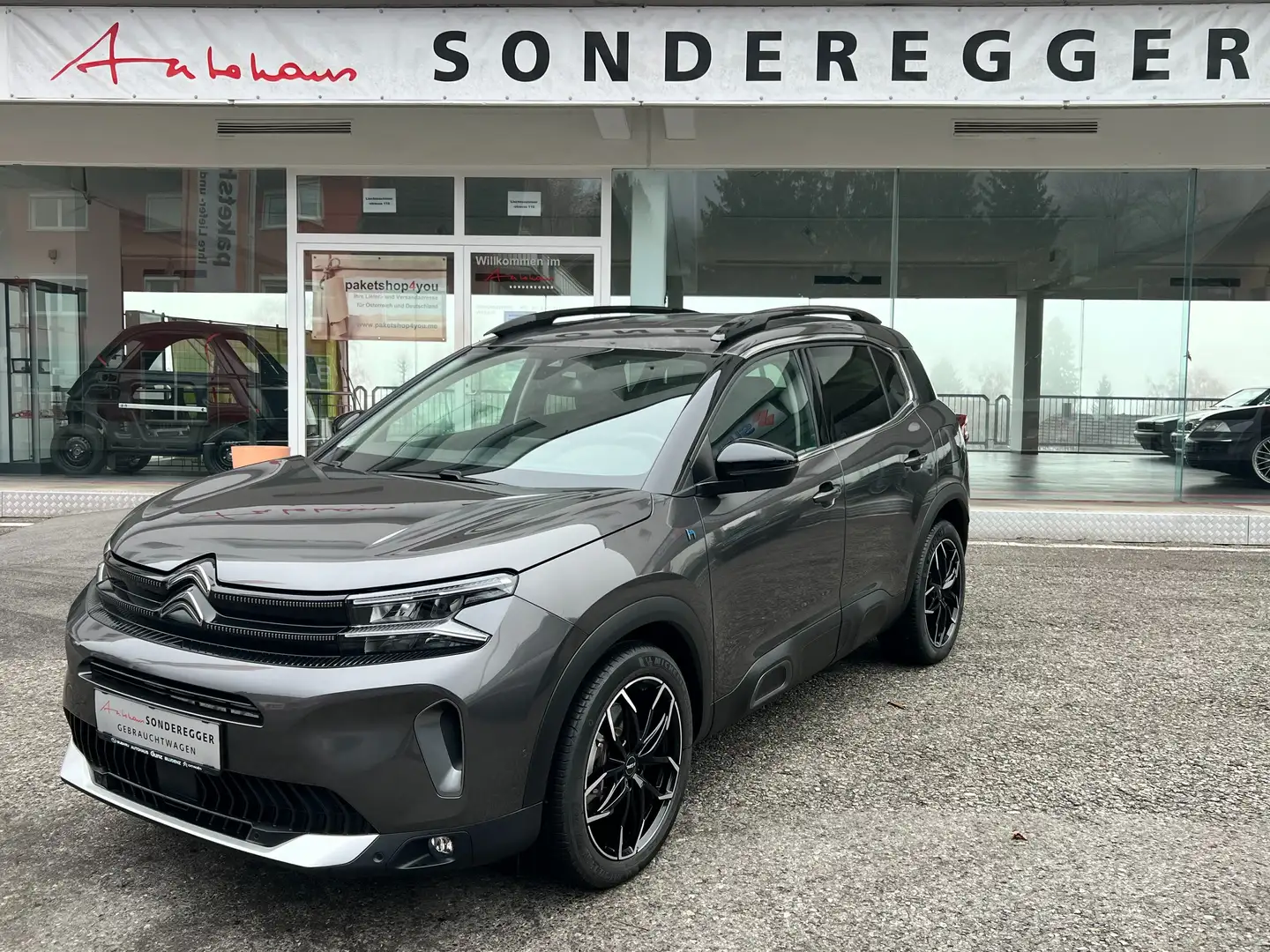 Citroen C5 Aircross Hybrid 225 ë EAT8 Shine Pack Grau - 1