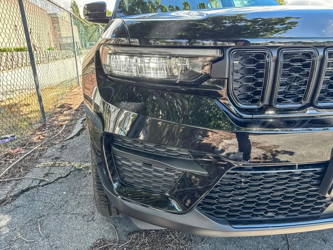 Jeep Grand Cherokee снимка Jeep Grand Cherokee