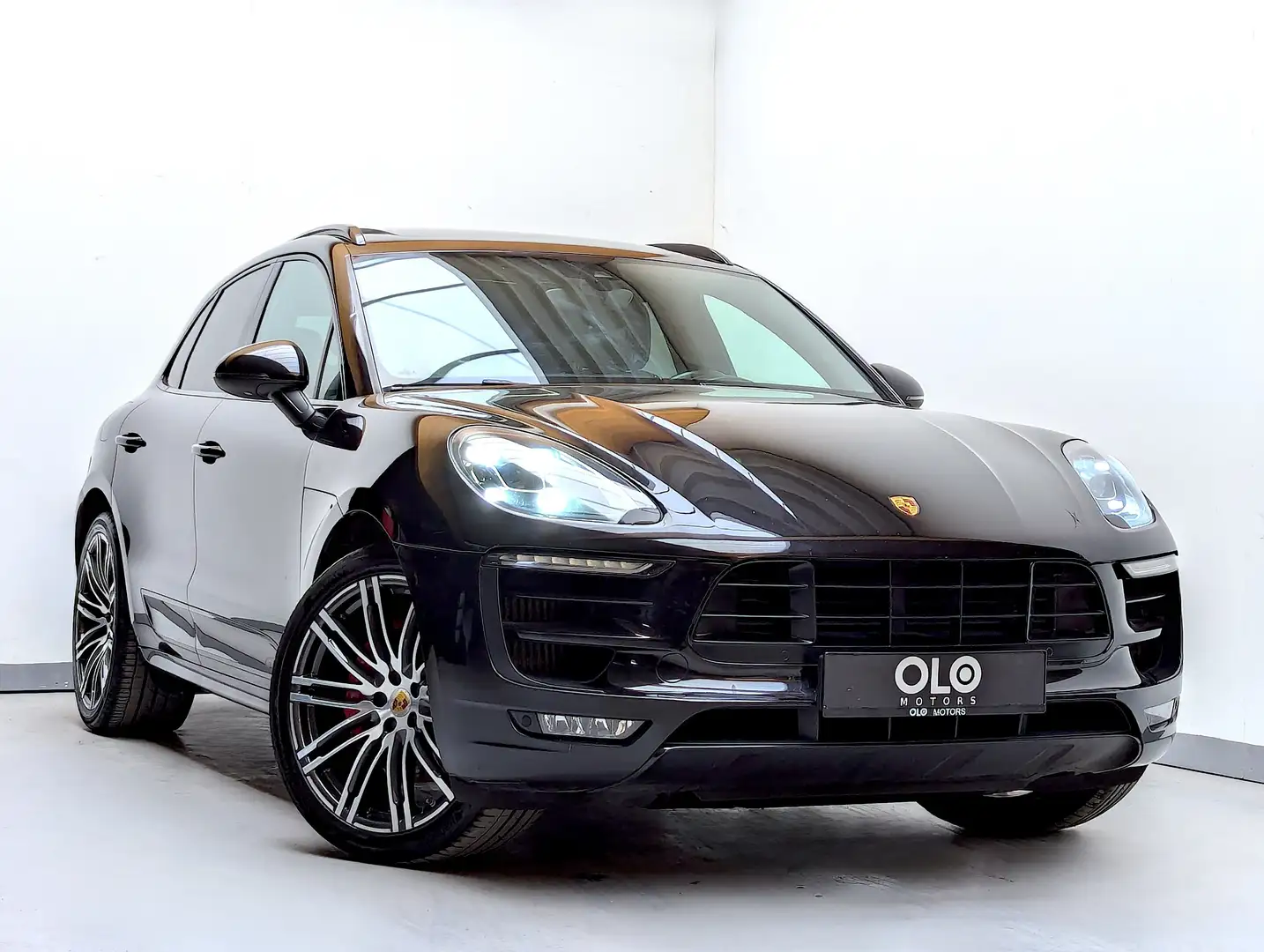 Porsche Macan GTS 3.0 V6 Bi-Turbo PDK - BELGIAN CAR - FULL Noir - 1