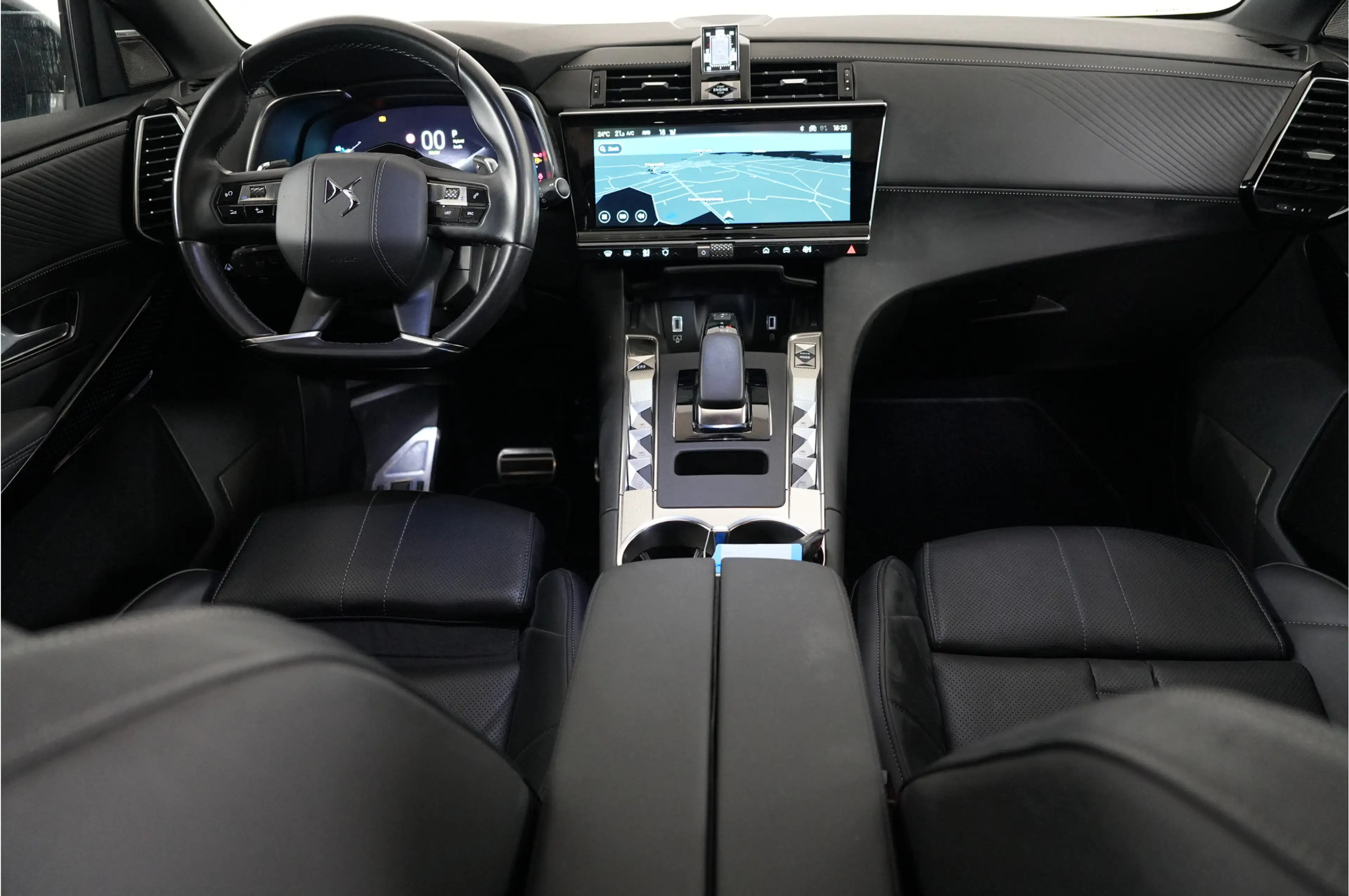 DS Automobiles DS 7 E-Tense 360 4x4 Opéra | Pano | Focal | Massage | 3 — photo 17