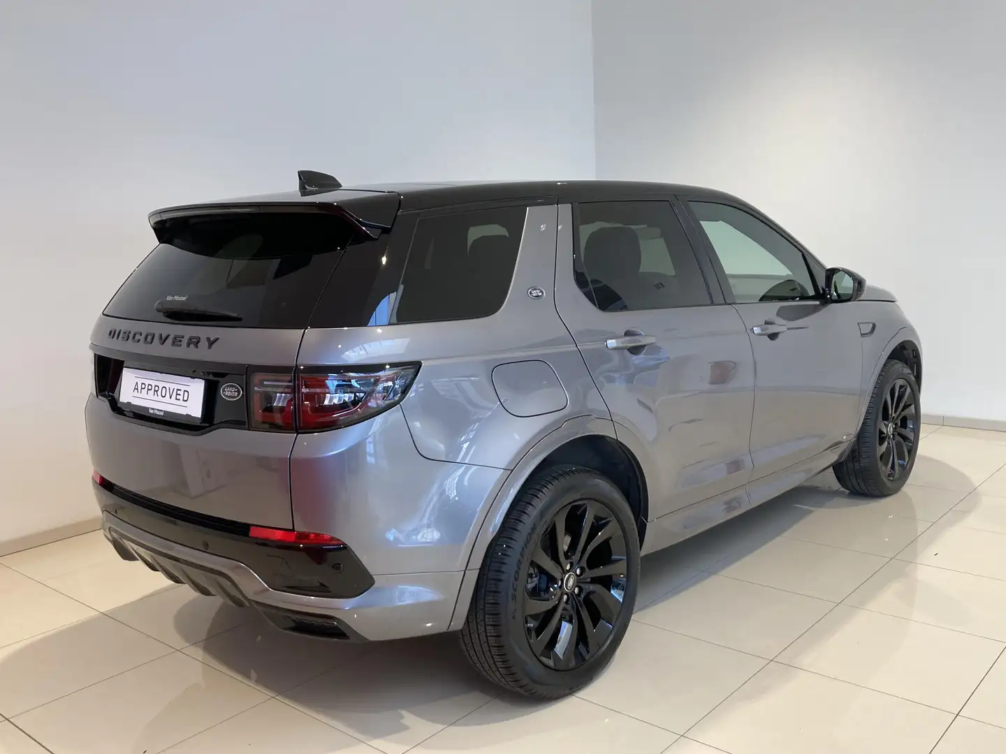 Land Rover Discovery Sport R-Dynamic S Zilver - 2